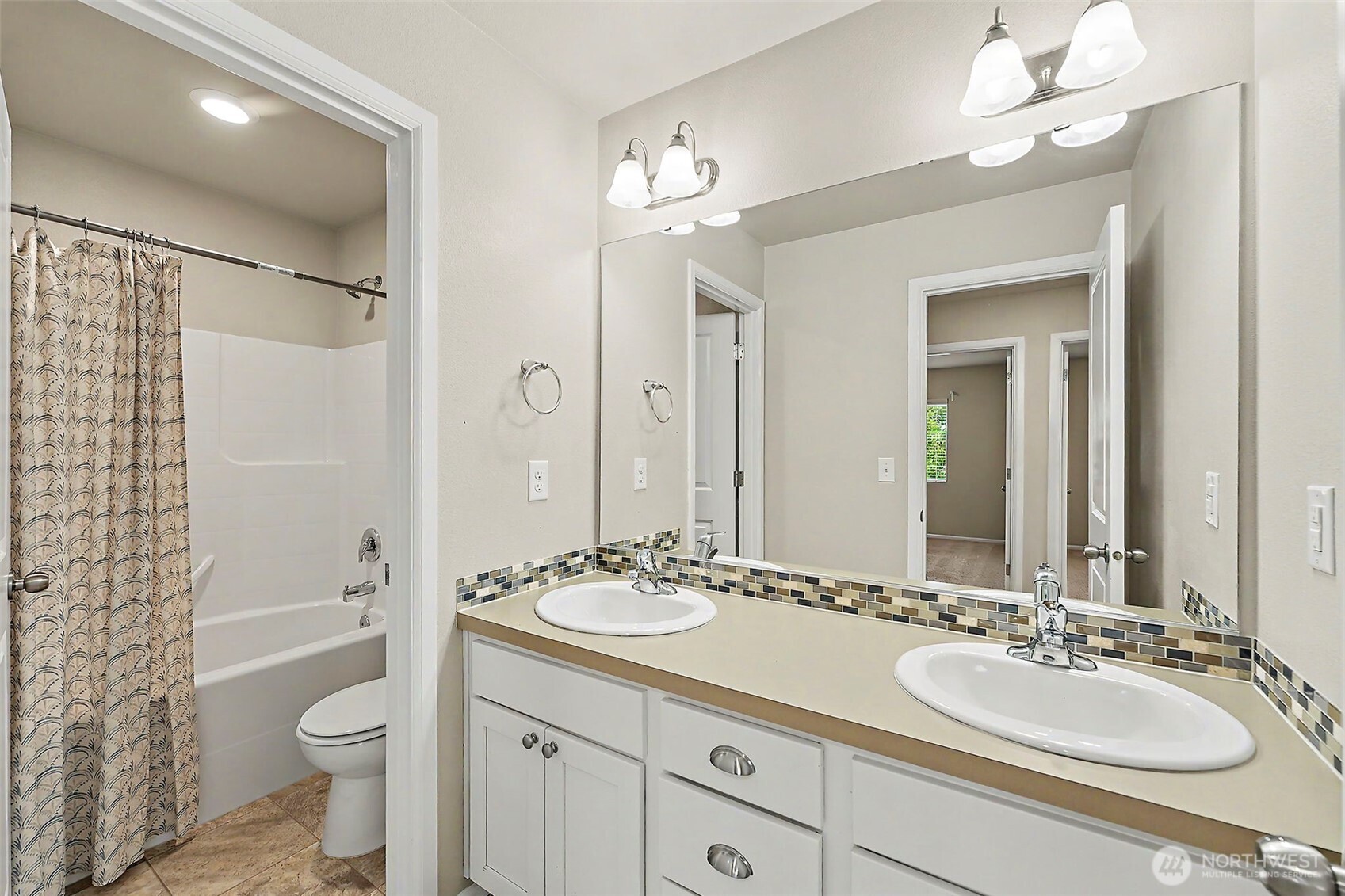 3446 Hera Street Property Photo 15
