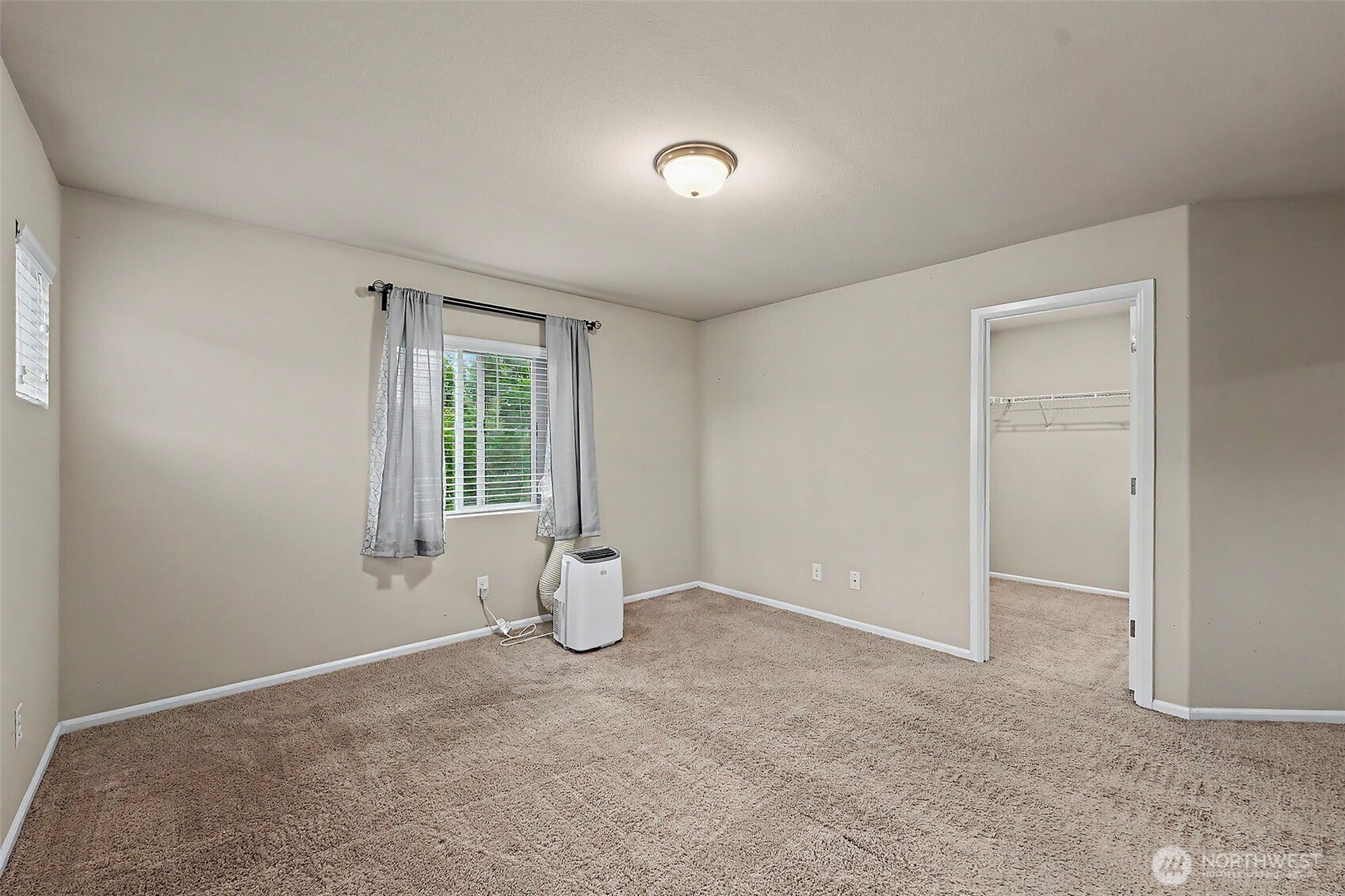 3446 Hera Street Property Photo 20
