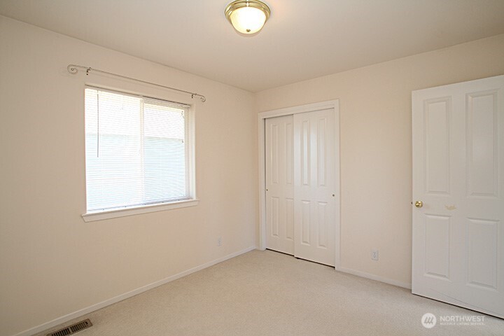 4012 122nd Avenue Property Photo 7