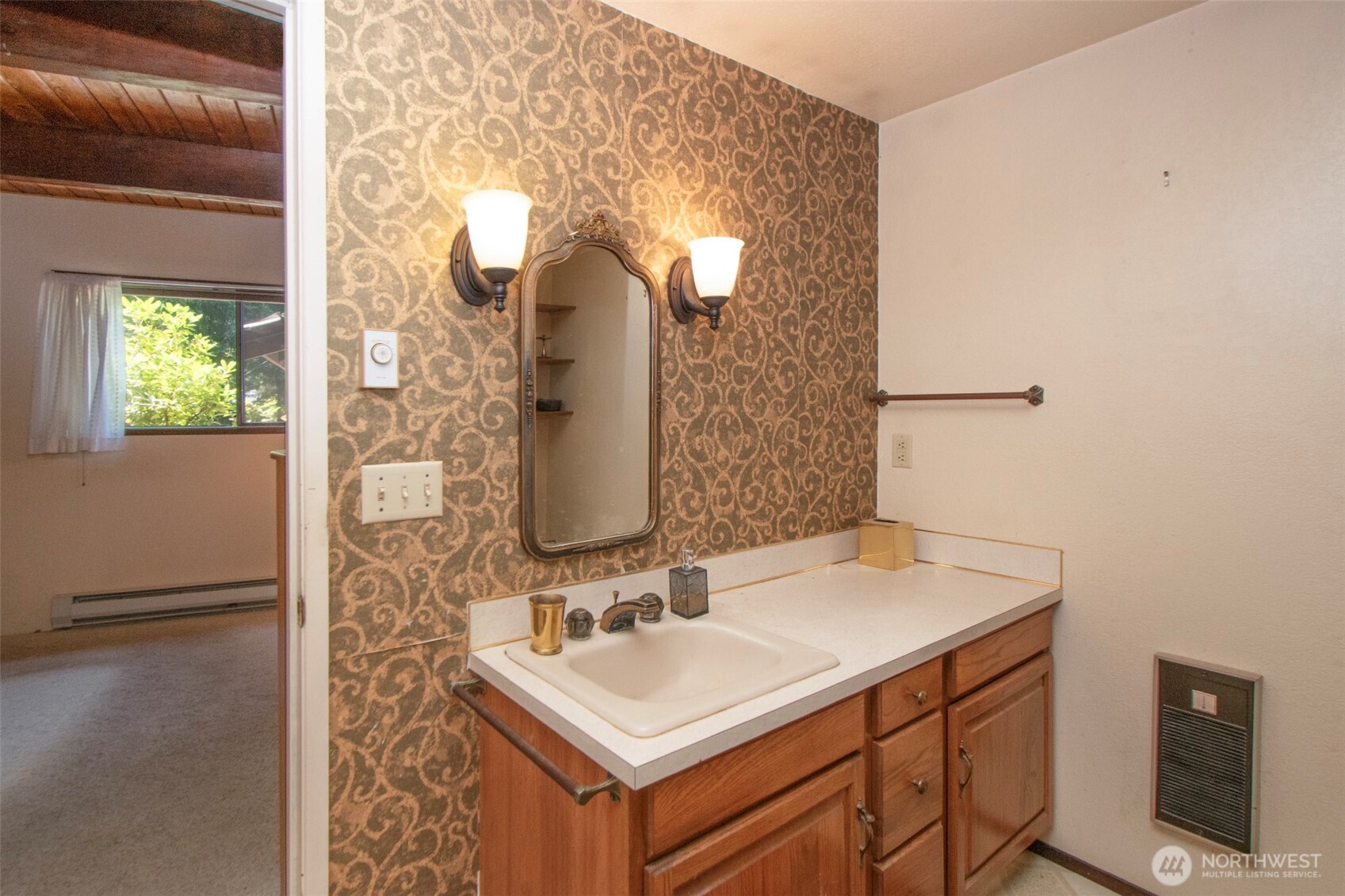 192 N Solmar Drive Property Photo 17