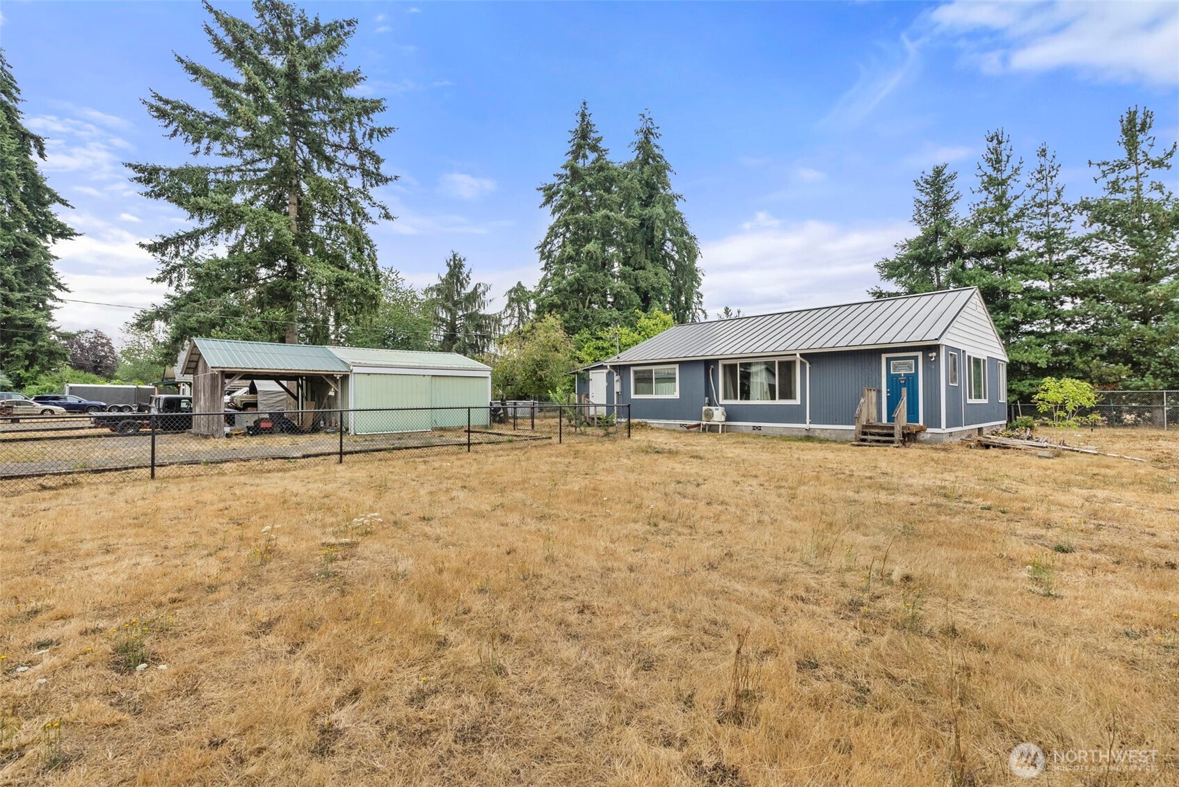 204 E Eagle Street Property Photo 1