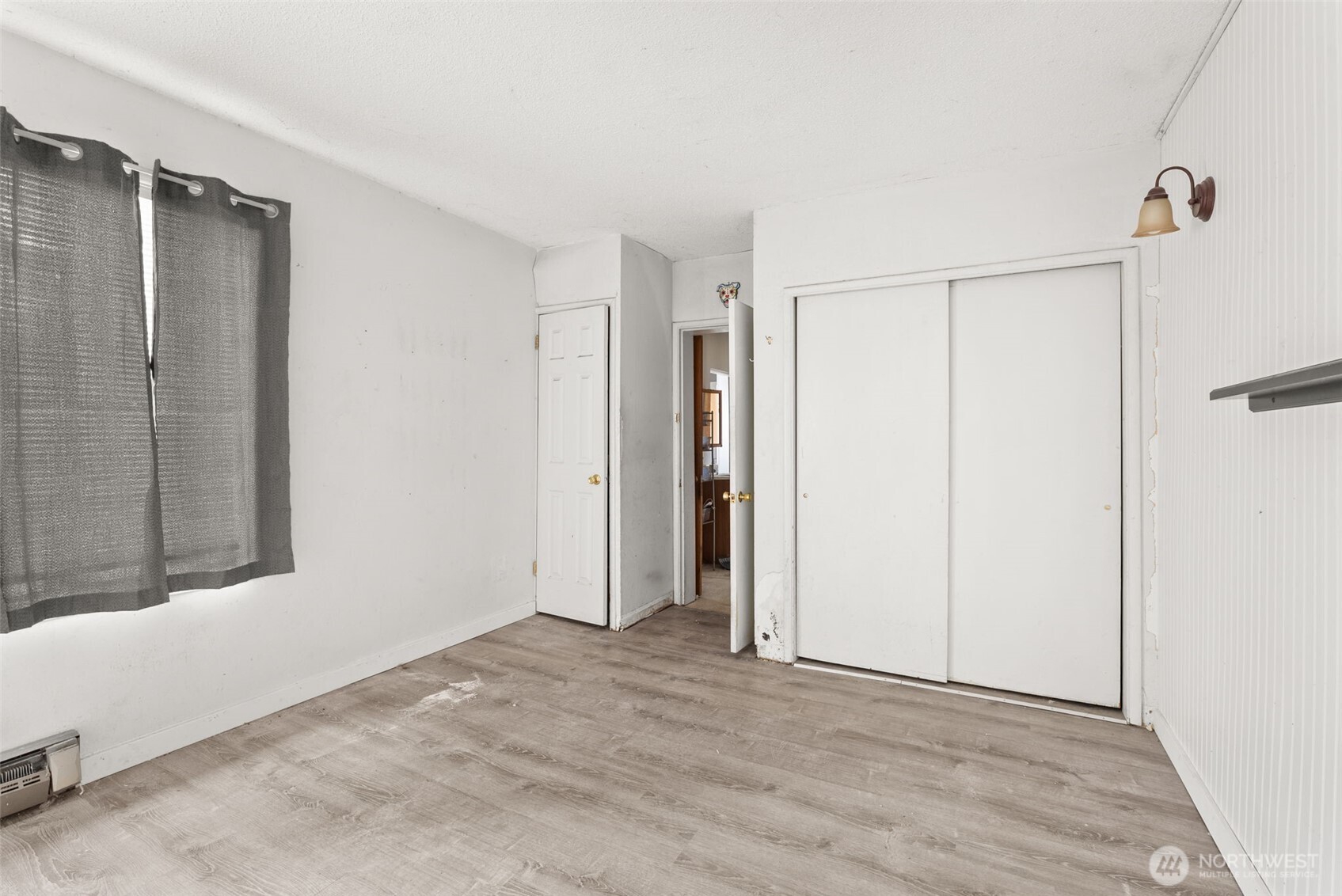 204 E Eagle Street Property Photo 12