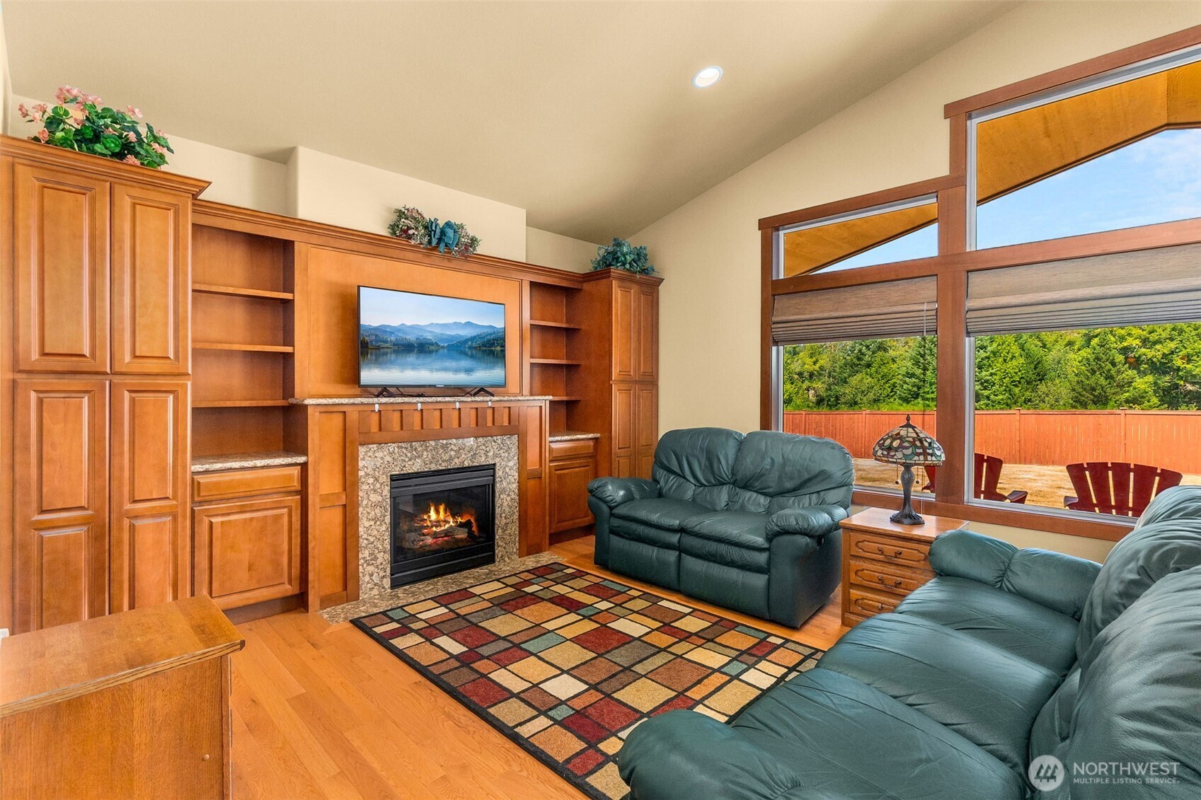 8634 Fox Ridge Lane Property Photo 8