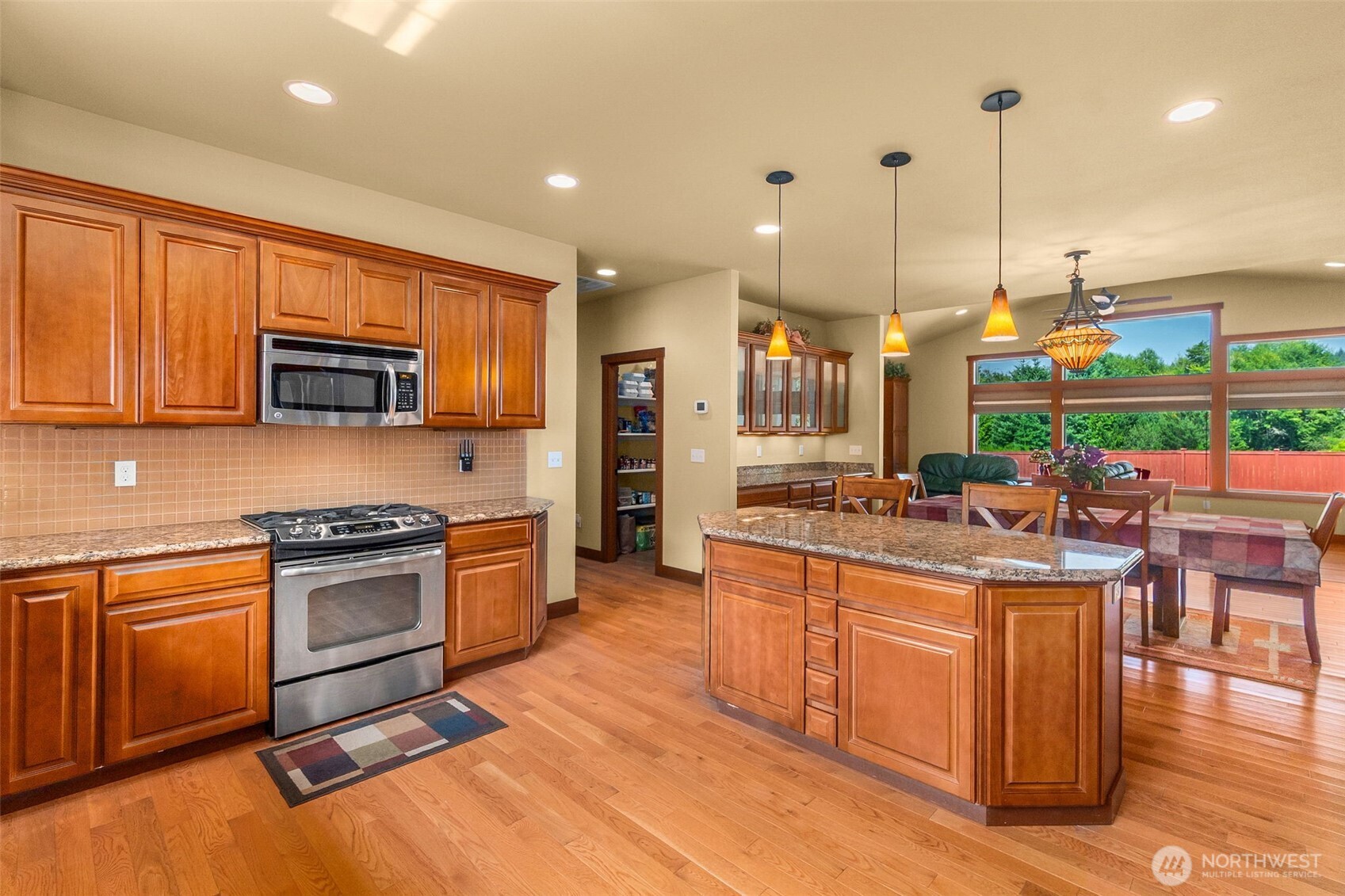 8634 Fox Ridge Lane Property Photo 14