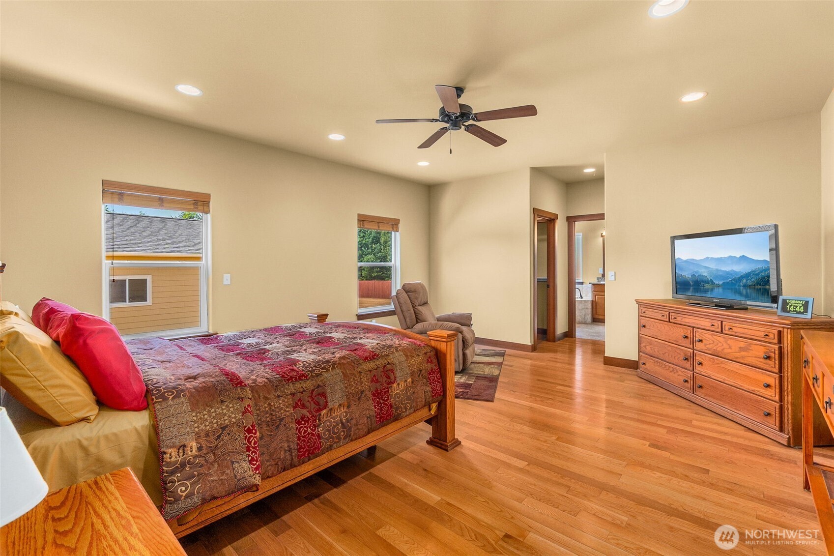 8634 Fox Ridge Lane Property Photo 15