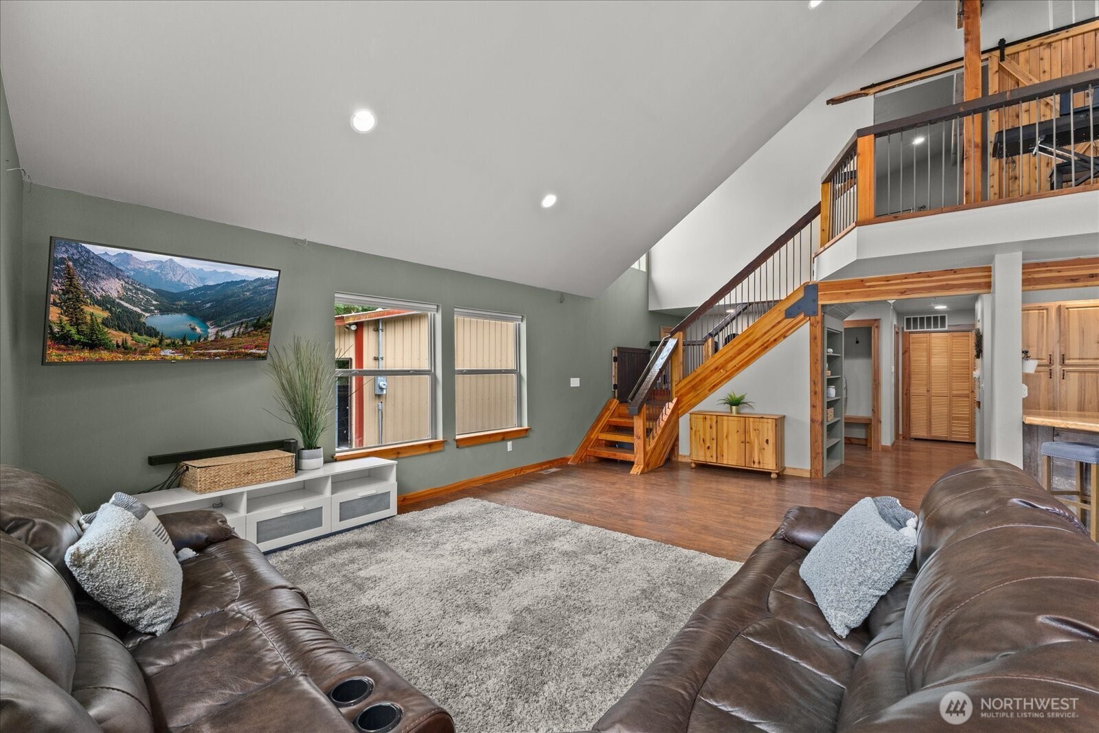 21710 78th Avenue Property Photo 5