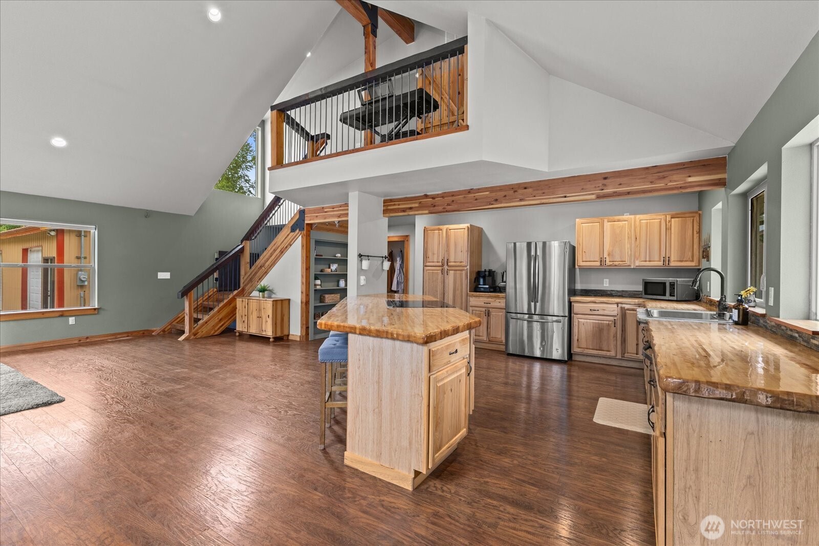 21710 78th Avenue Property Photo 8
