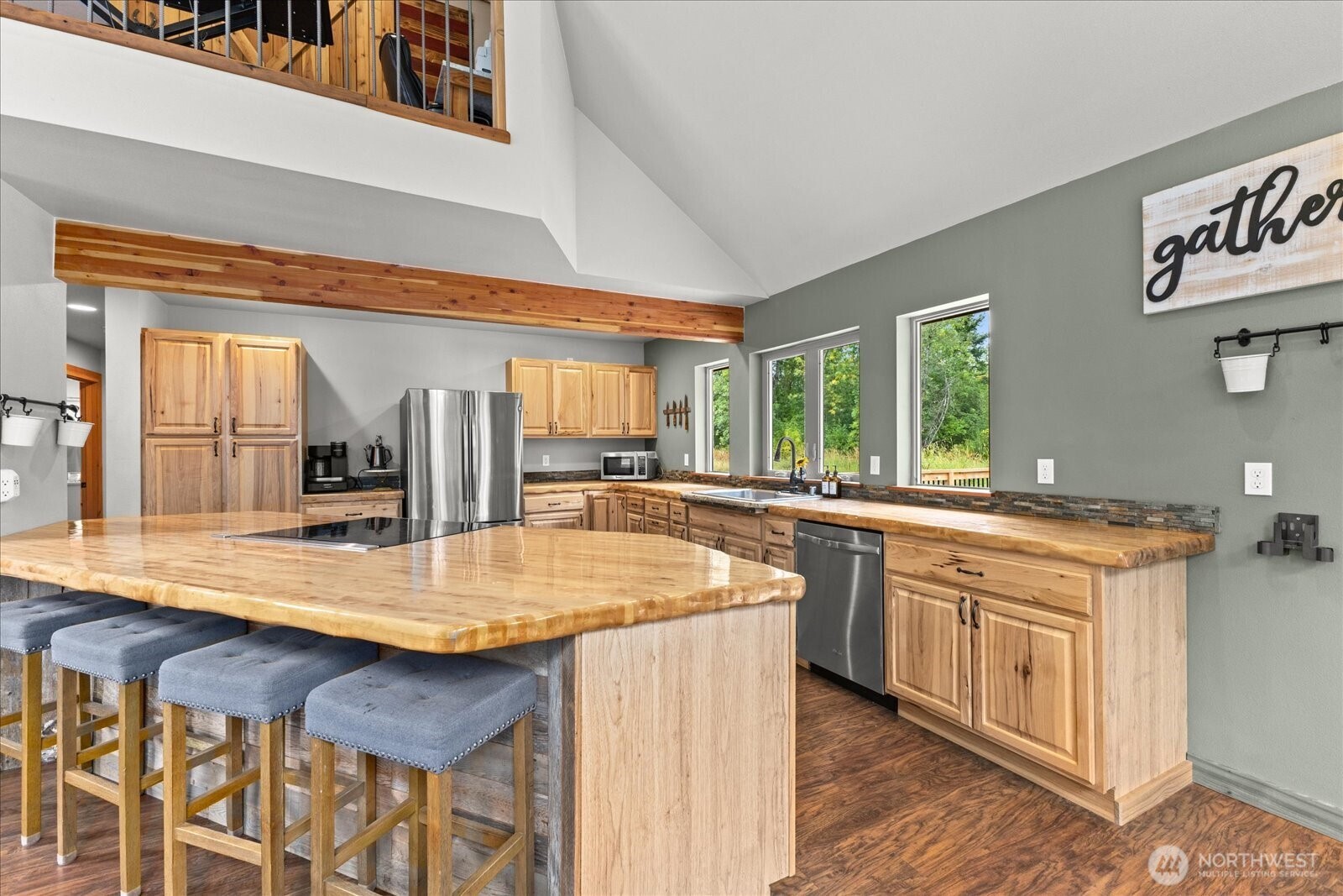 21710 78th Avenue Property Photo 9