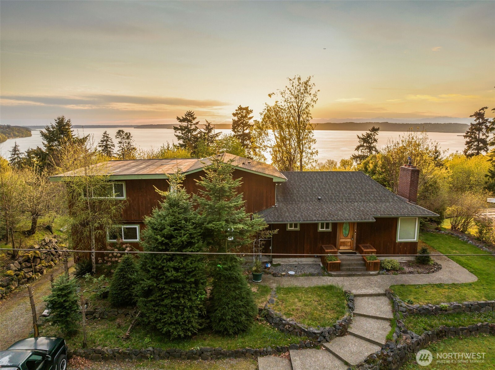 28017 13th Avenue Property Photo 4