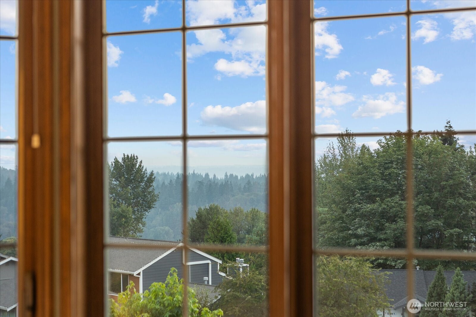 5204 137th Place Property Photo 11