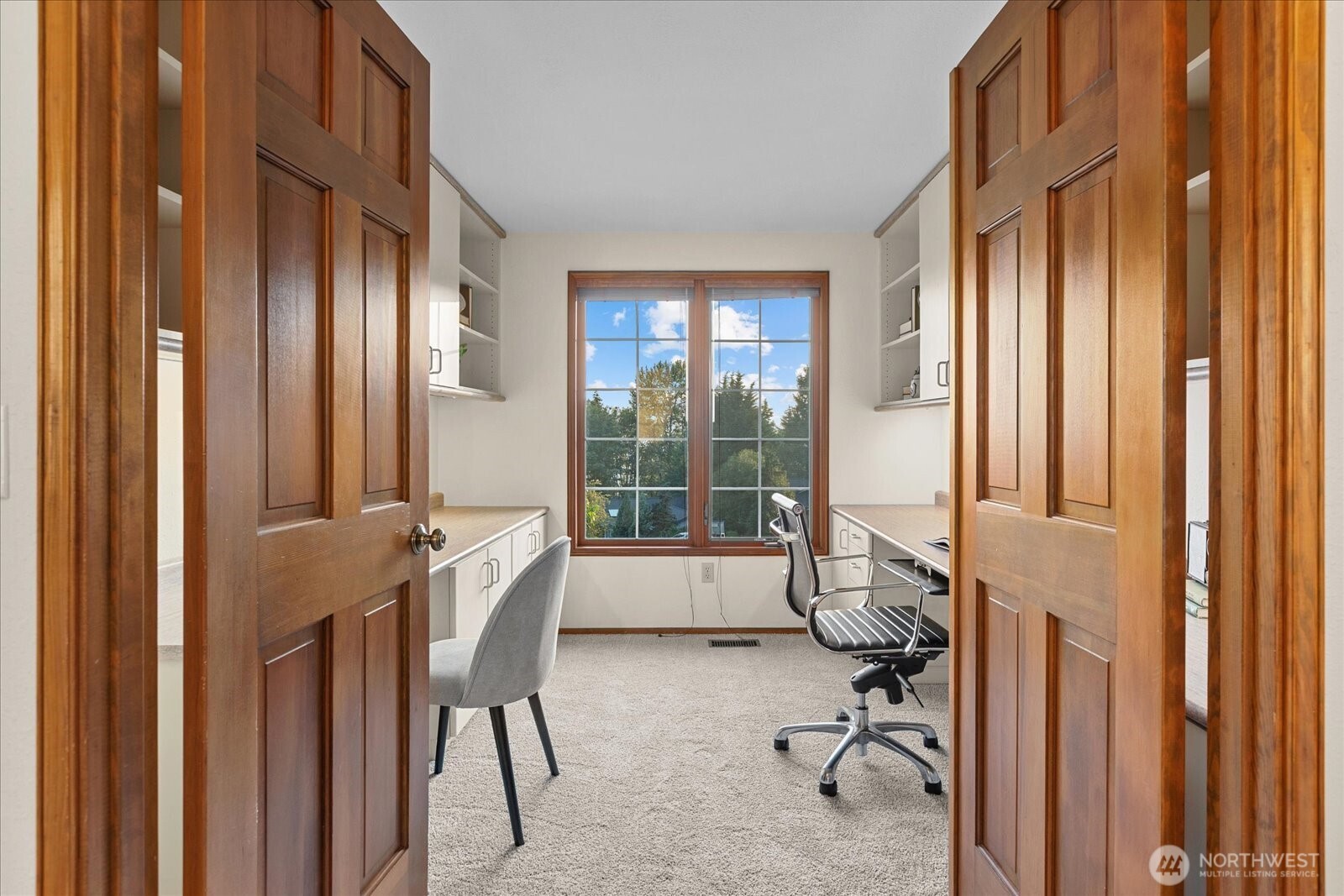 5204 137th Place Property Photo 16
