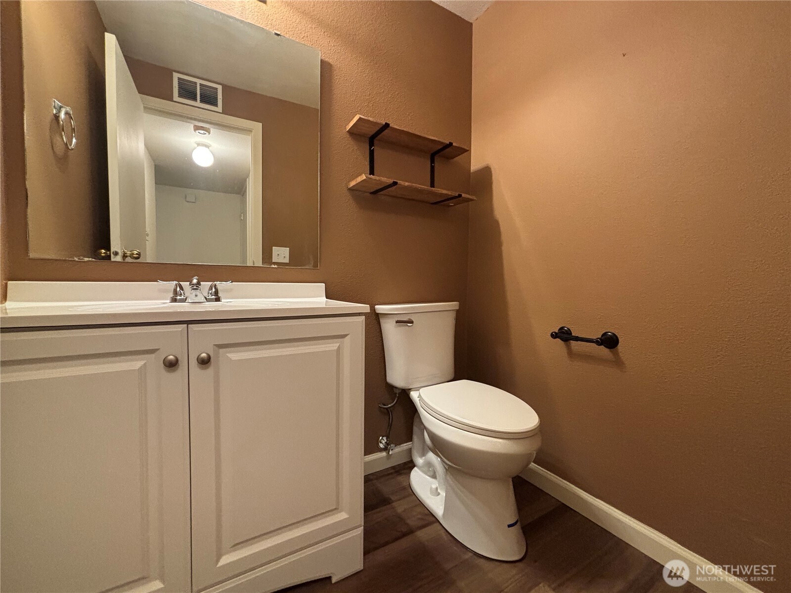 1301 Nw Slate Lane 104 Property Photo 8