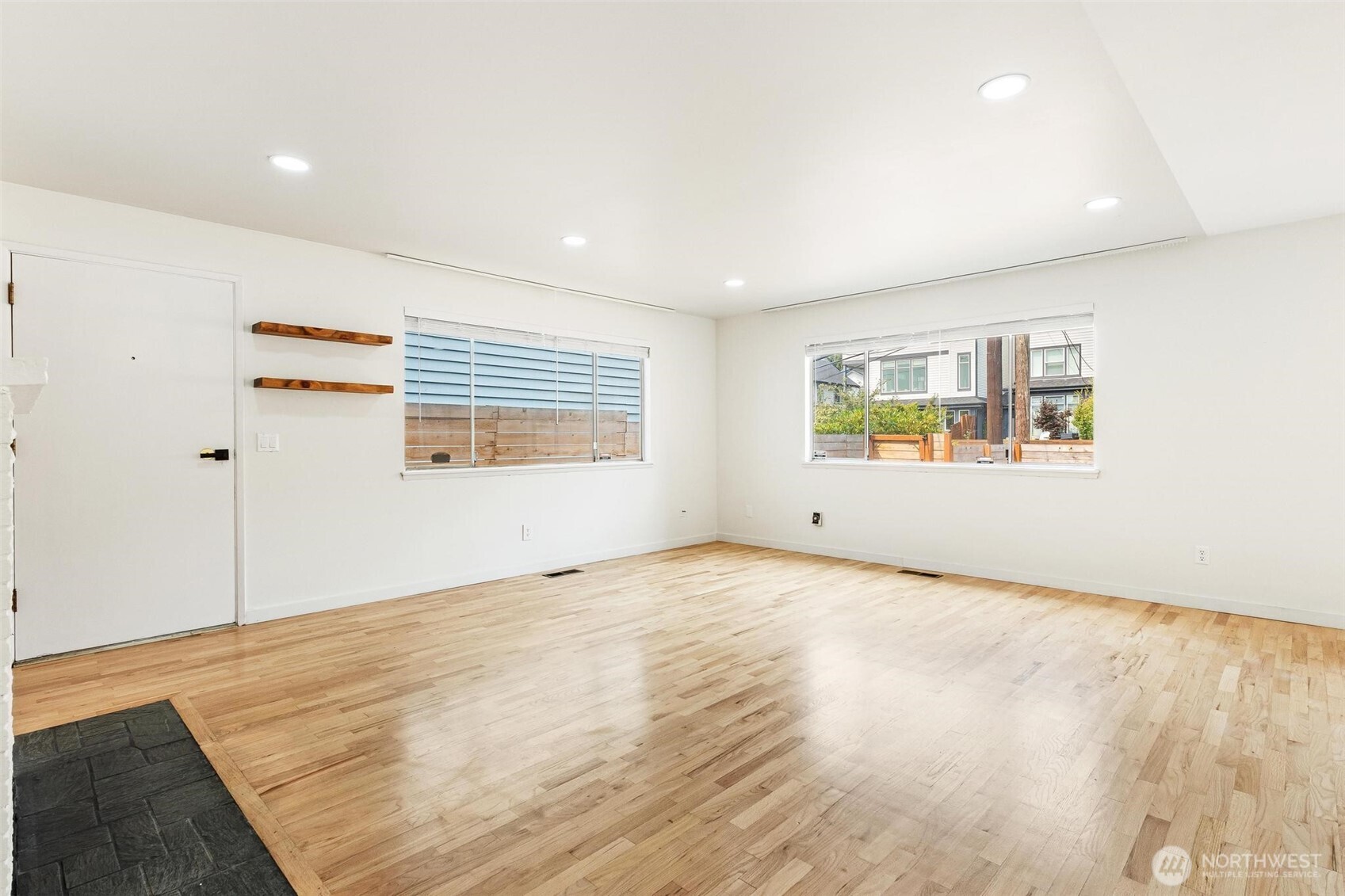 1609 E Alder Street Property Photo 12