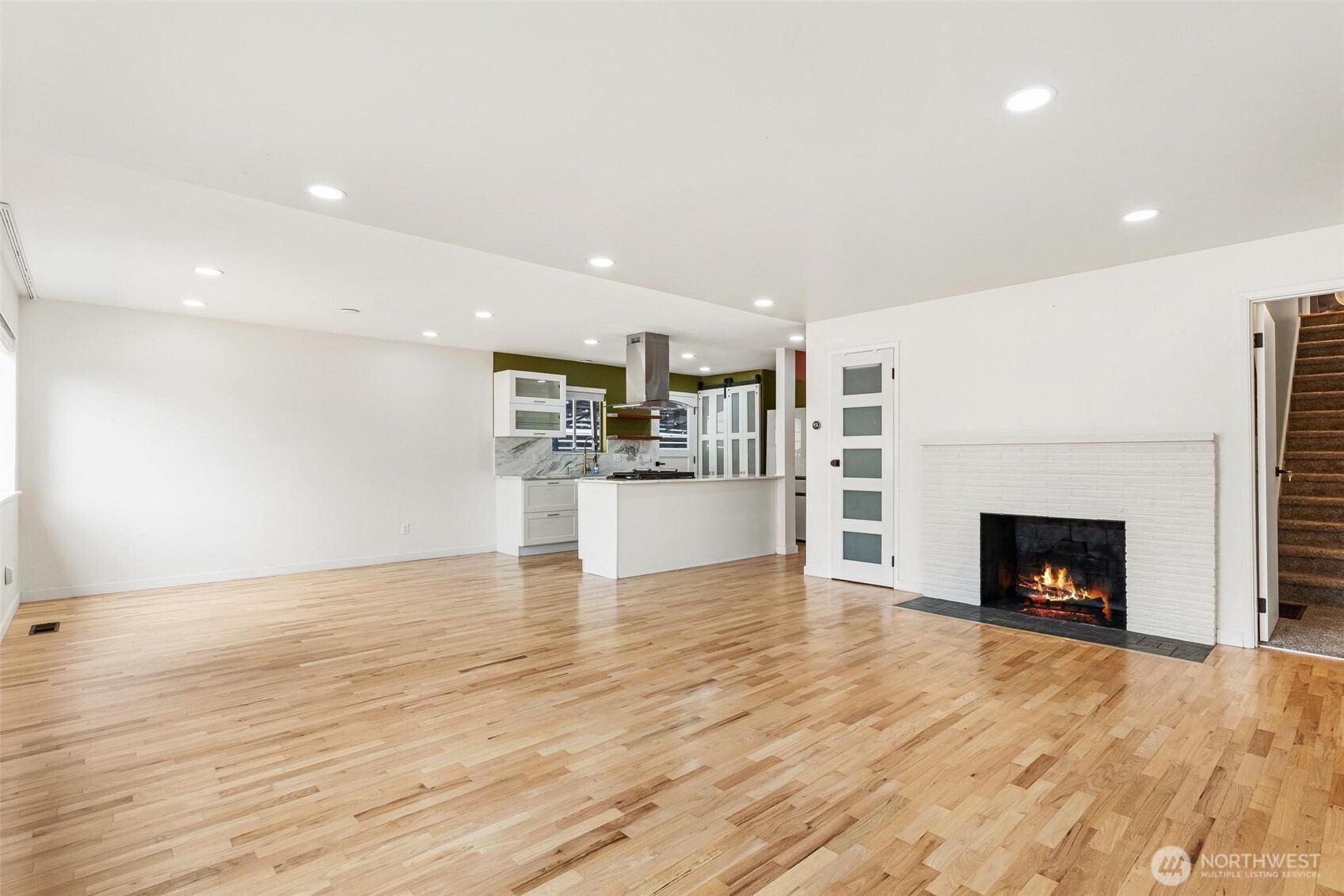 1609 E Alder Street Property Photo 14