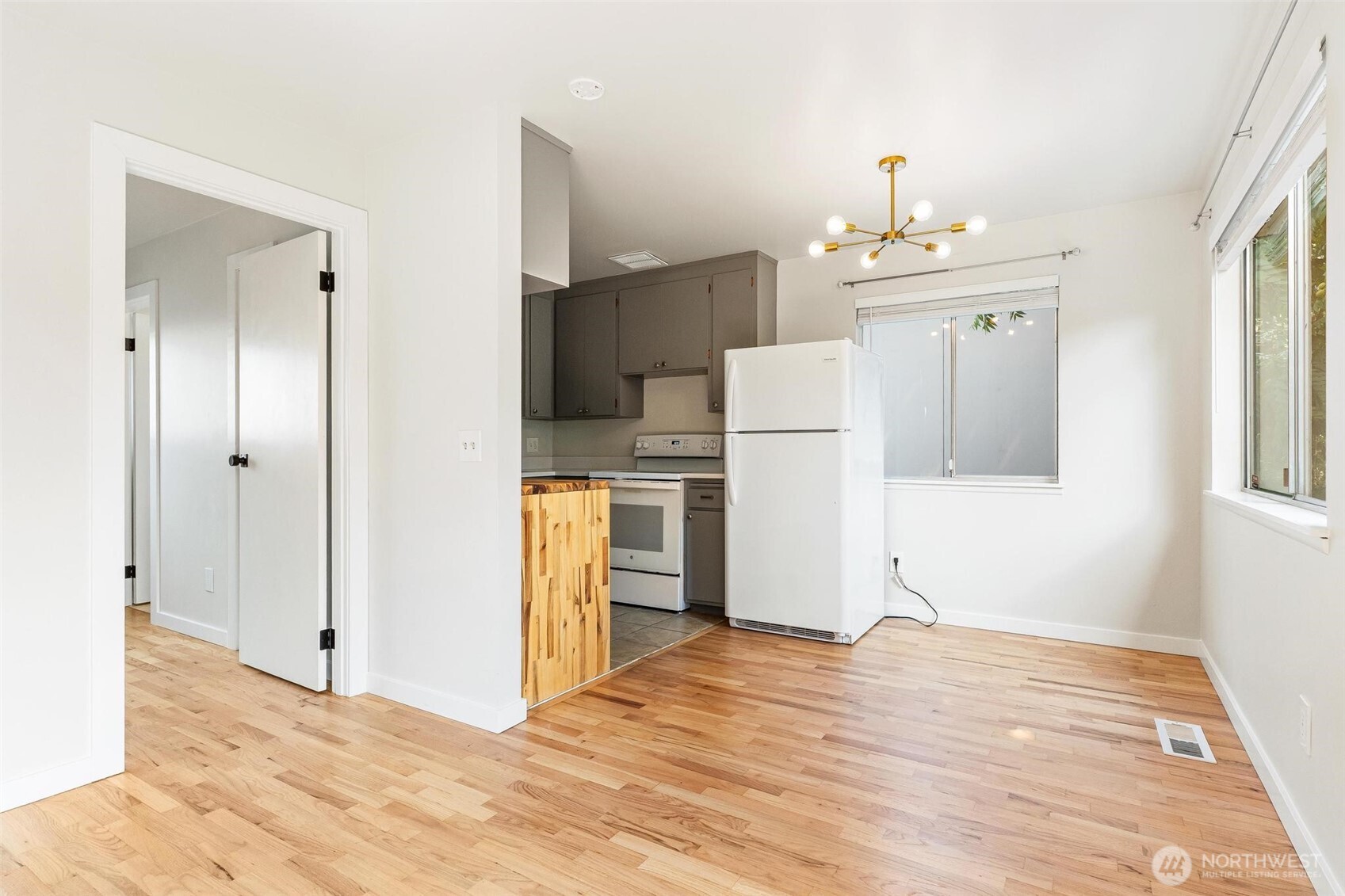 1609 E Alder Street Property Photo 28