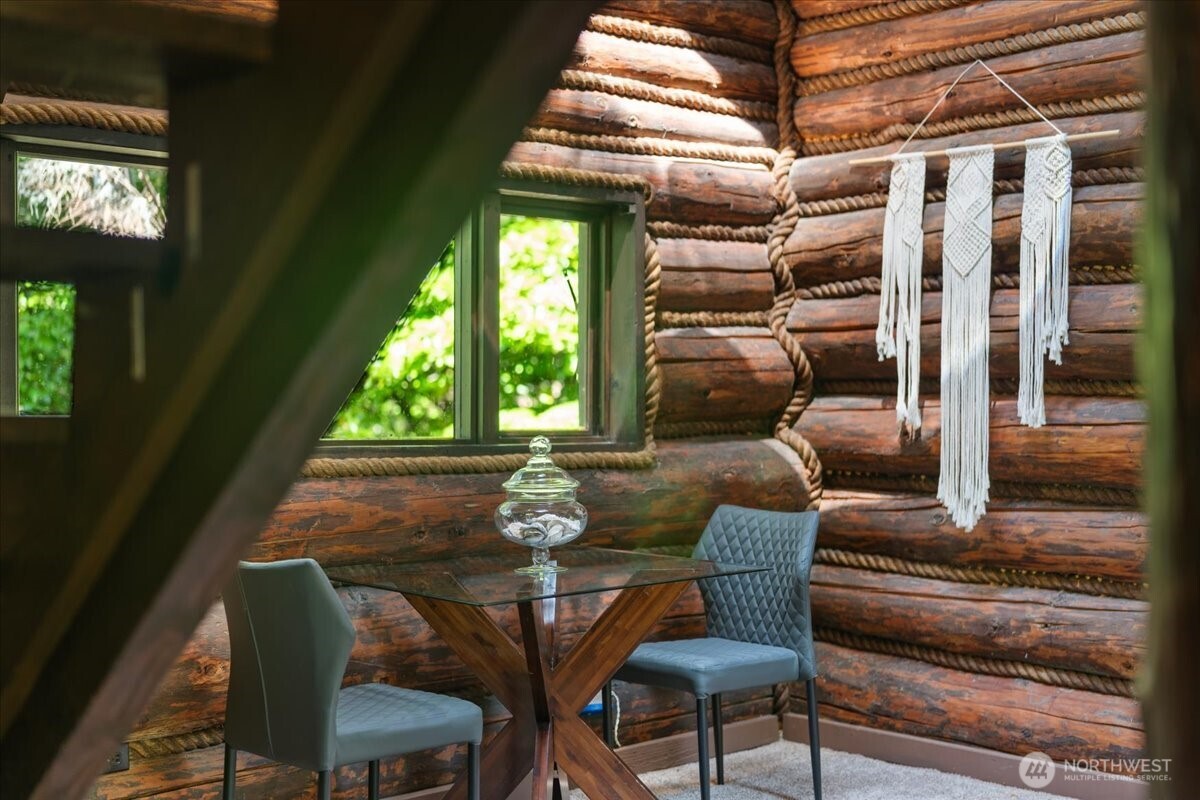 25525 Se Tiger Mountain Road Property Photo 4
