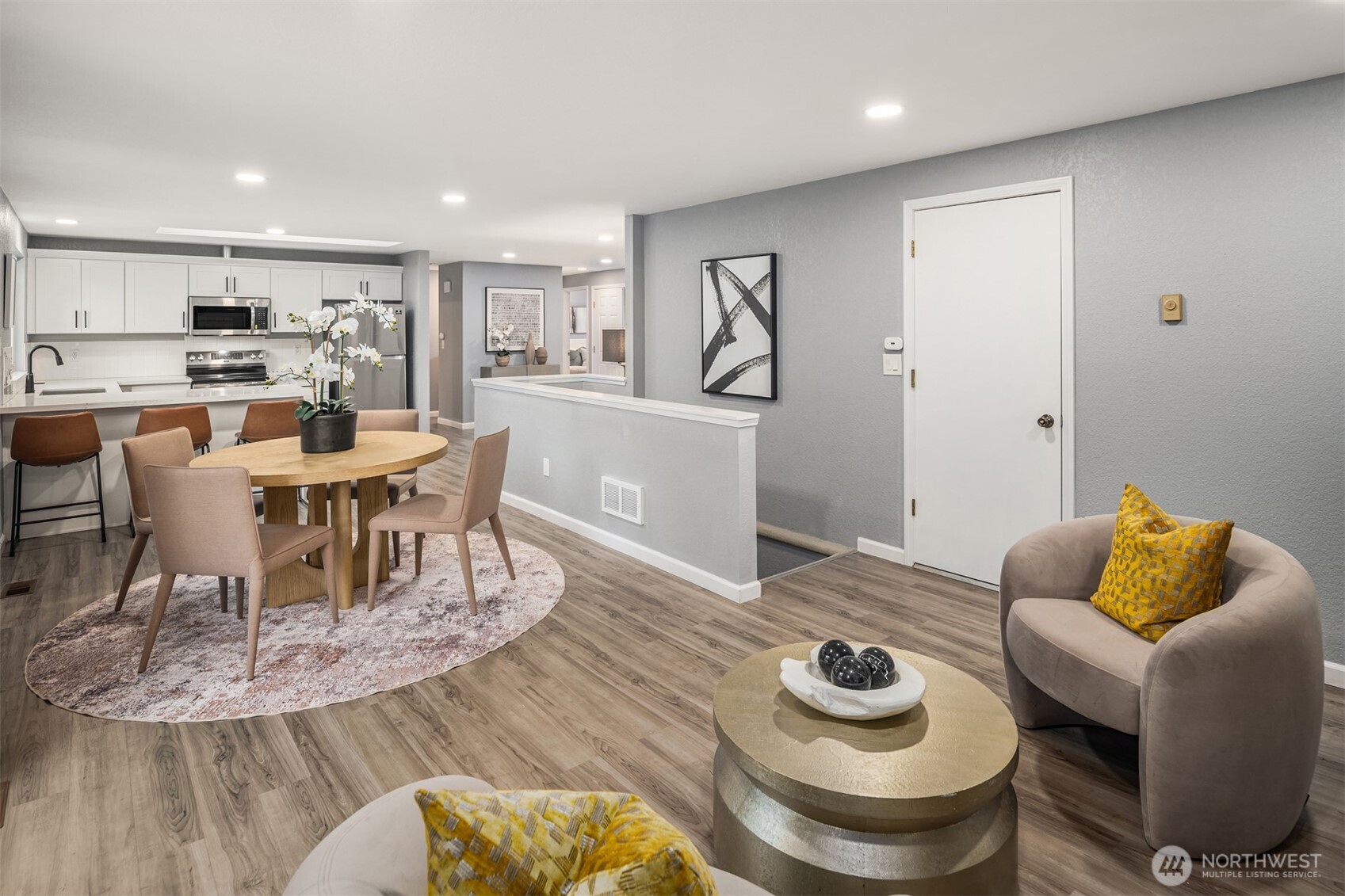 14328 85th Place Property Photo 13
