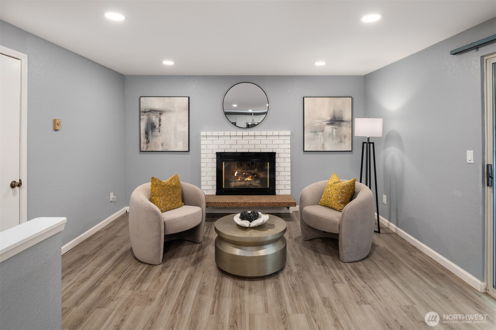 14328 85th Place Property Photo 14