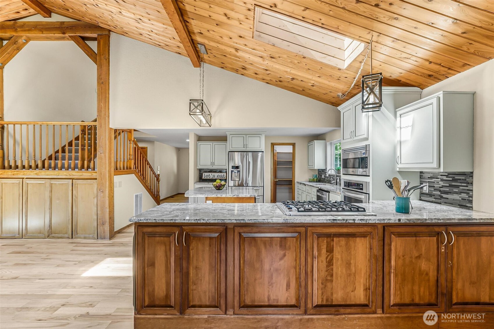 18404 W Spring Lake Drive Property Photo 4