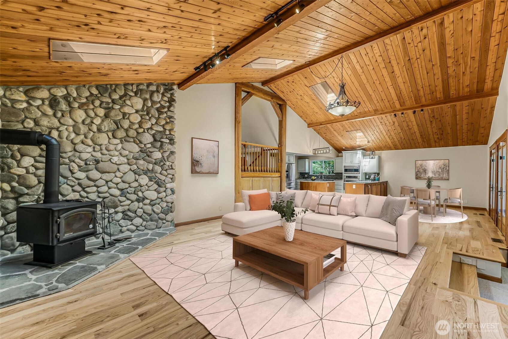 18404 W Spring Lake Drive Property Photo 8