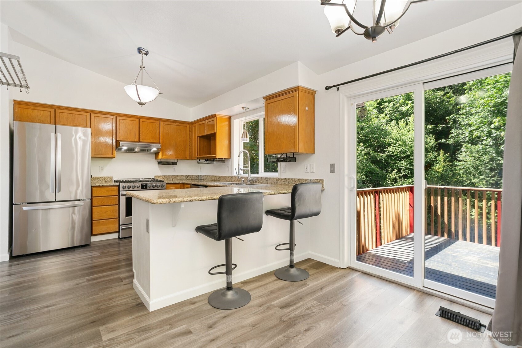 9915 Marine Drive Property Photo 2