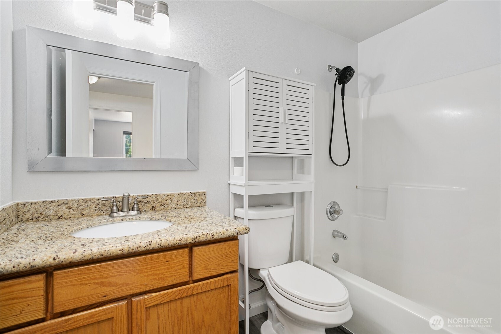 9915 Marine Drive Property Photo 12