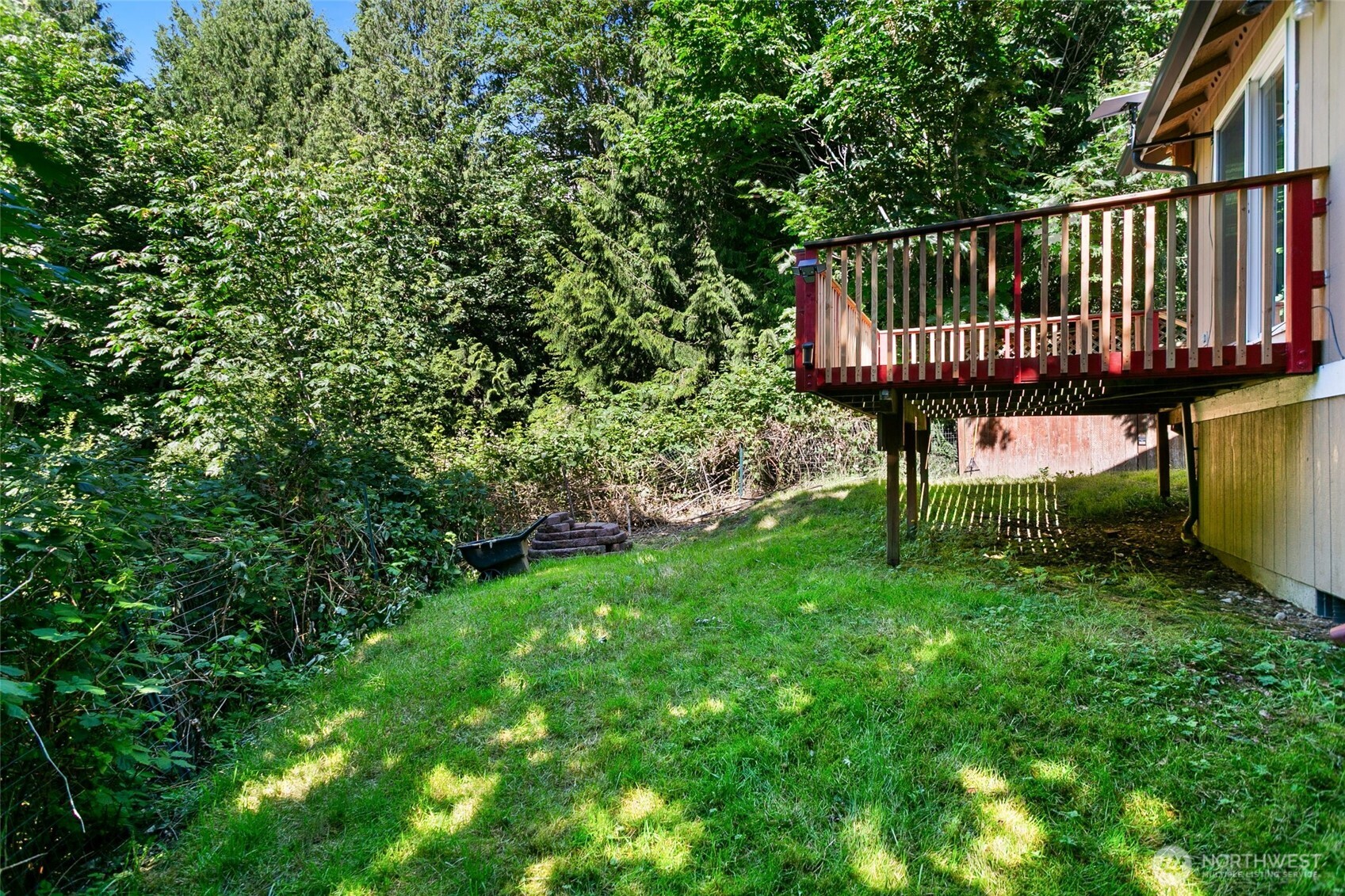 9915 Marine Drive Property Photo 17