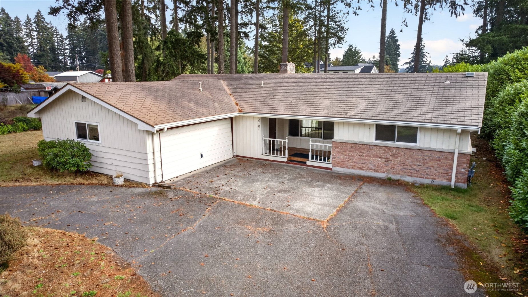 12707 78th Avenue Property Photo 2
