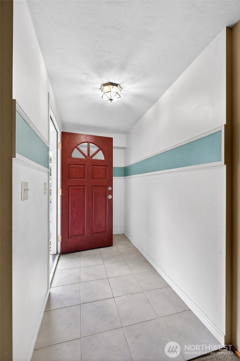 12707 78th Avenue Property Photo 5