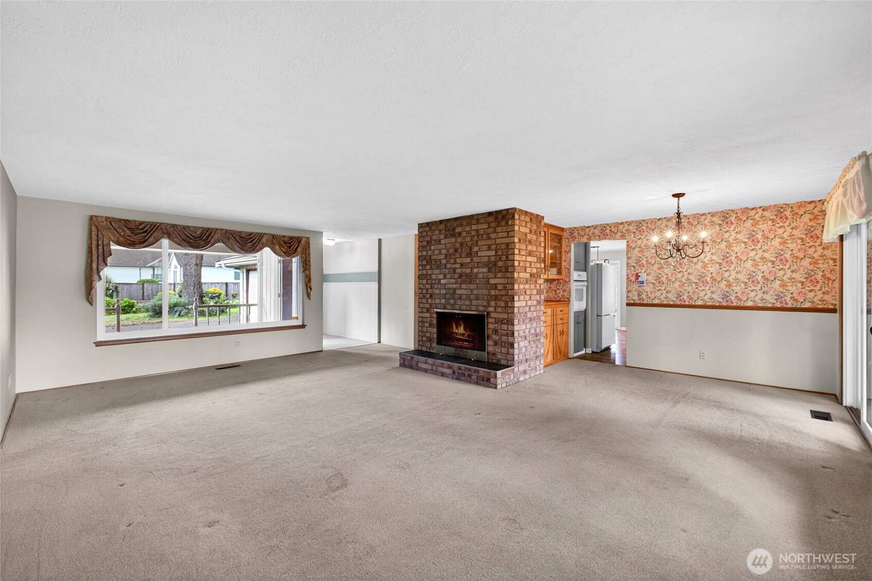 12707 78th Avenue Property Photo 8