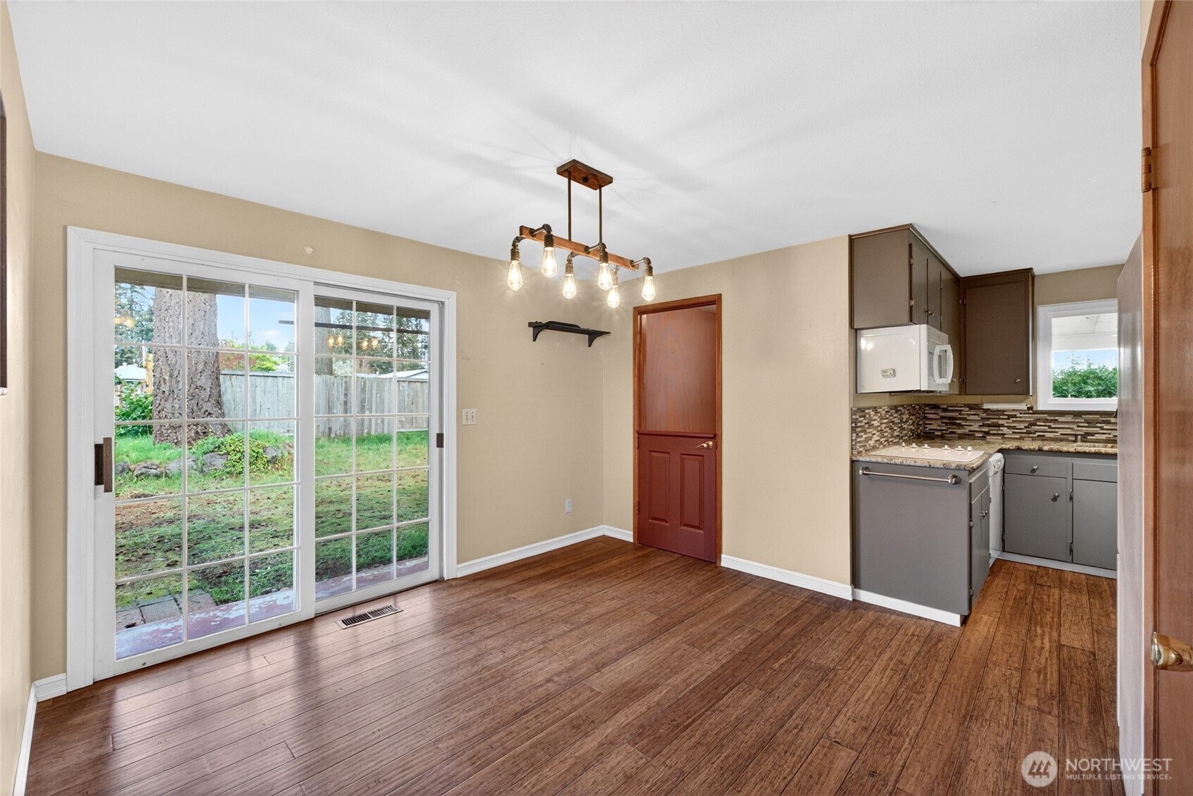 12707 78th Avenue Property Photo 16