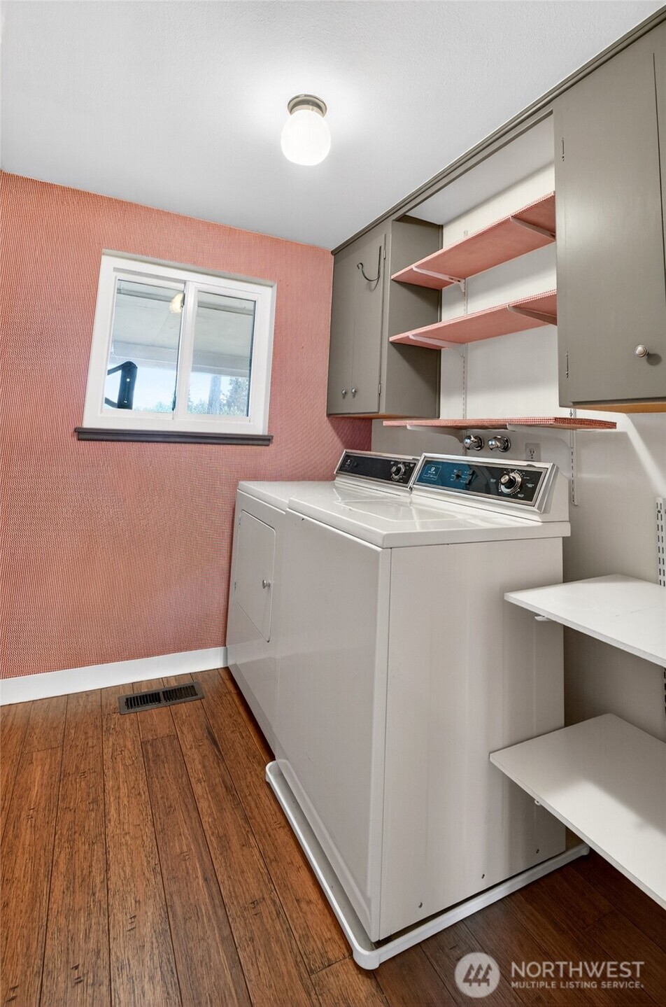 12707 78th Avenue Property Photo 18