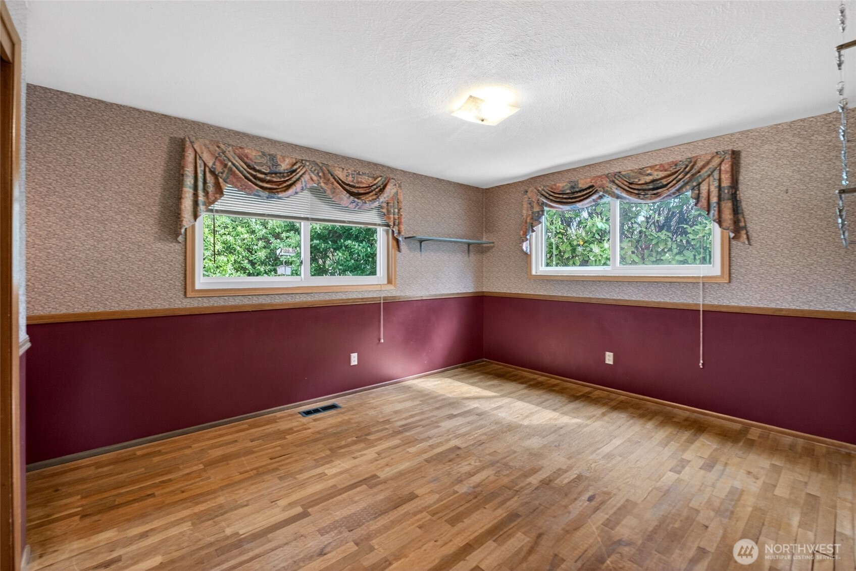 12707 78th Avenue Property Photo 28