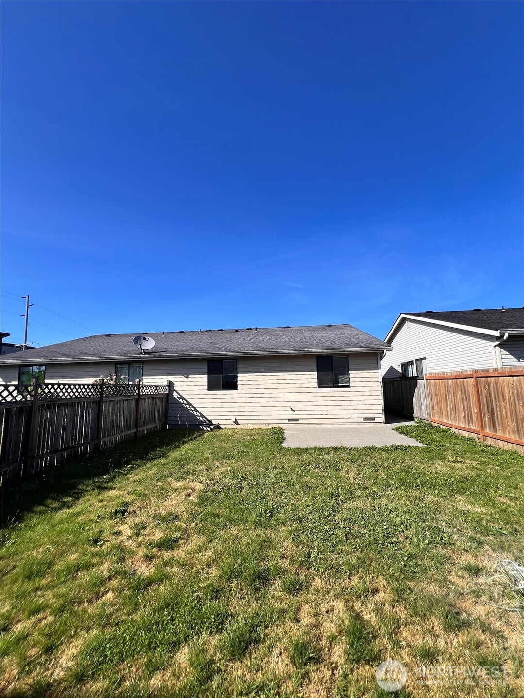 930 S 22nd Court Property Photo 8