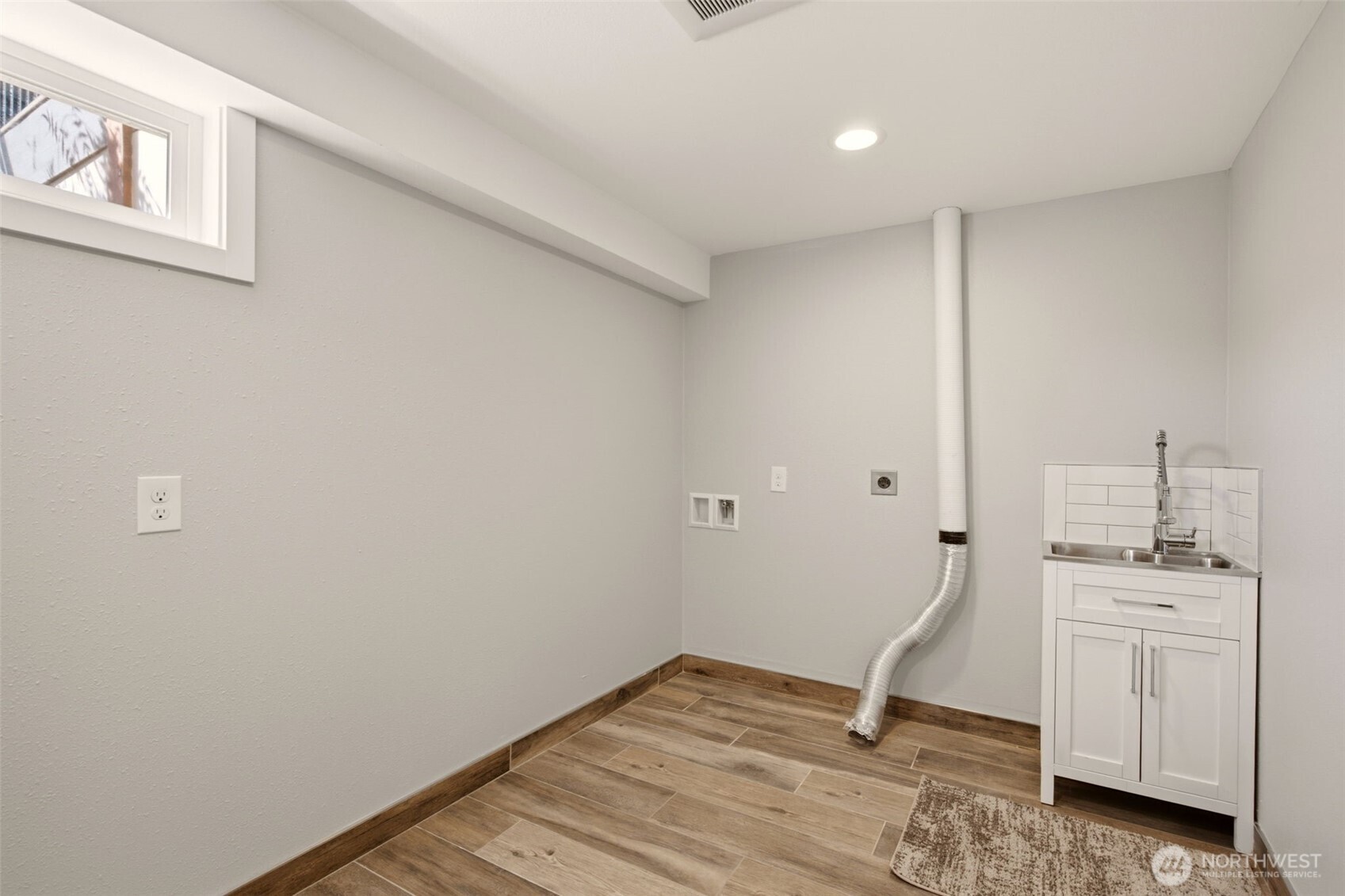 11114 State Route 162 Property Photo 20