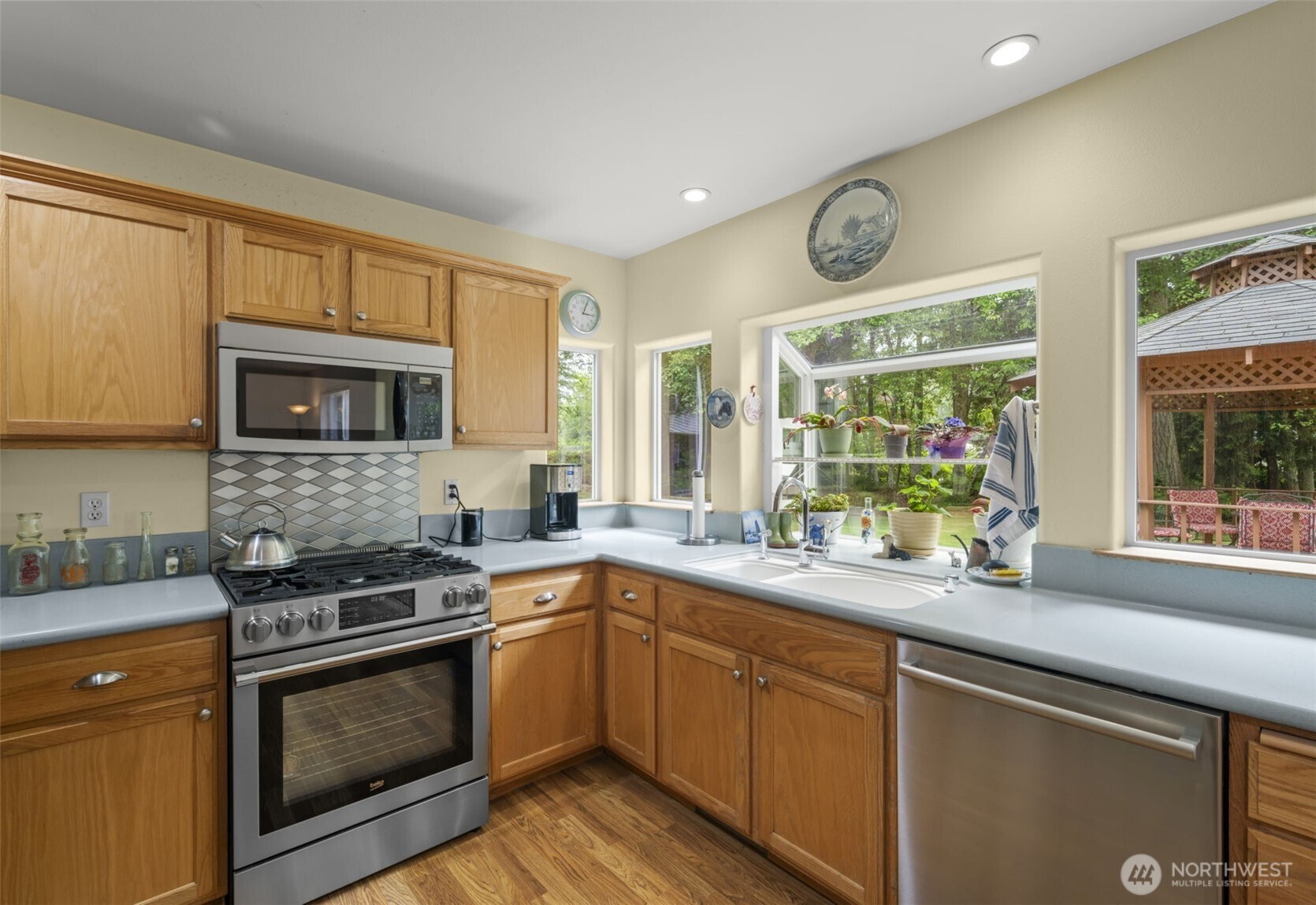 7781 Ne Frog Hollow Street Property Photo 11