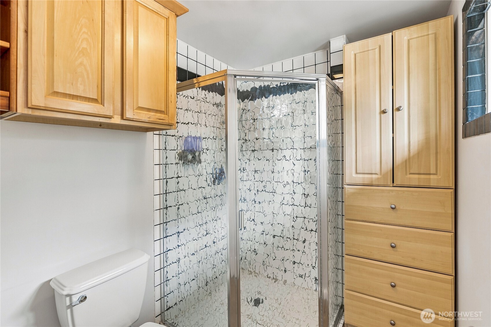 8602 Shadow Wood Drive Property Photo 16