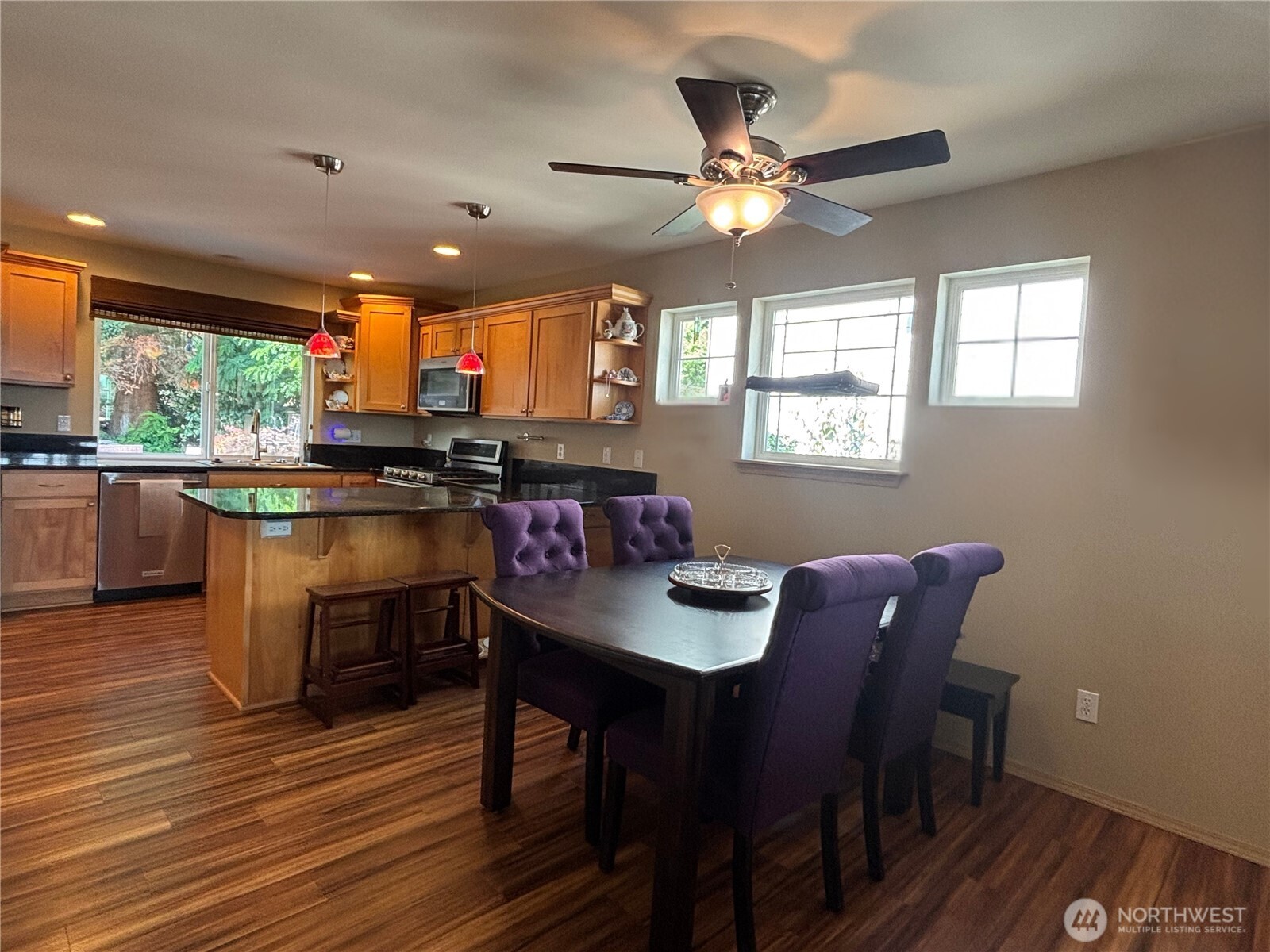 105 N Lafayette Avenue Property Photo 4