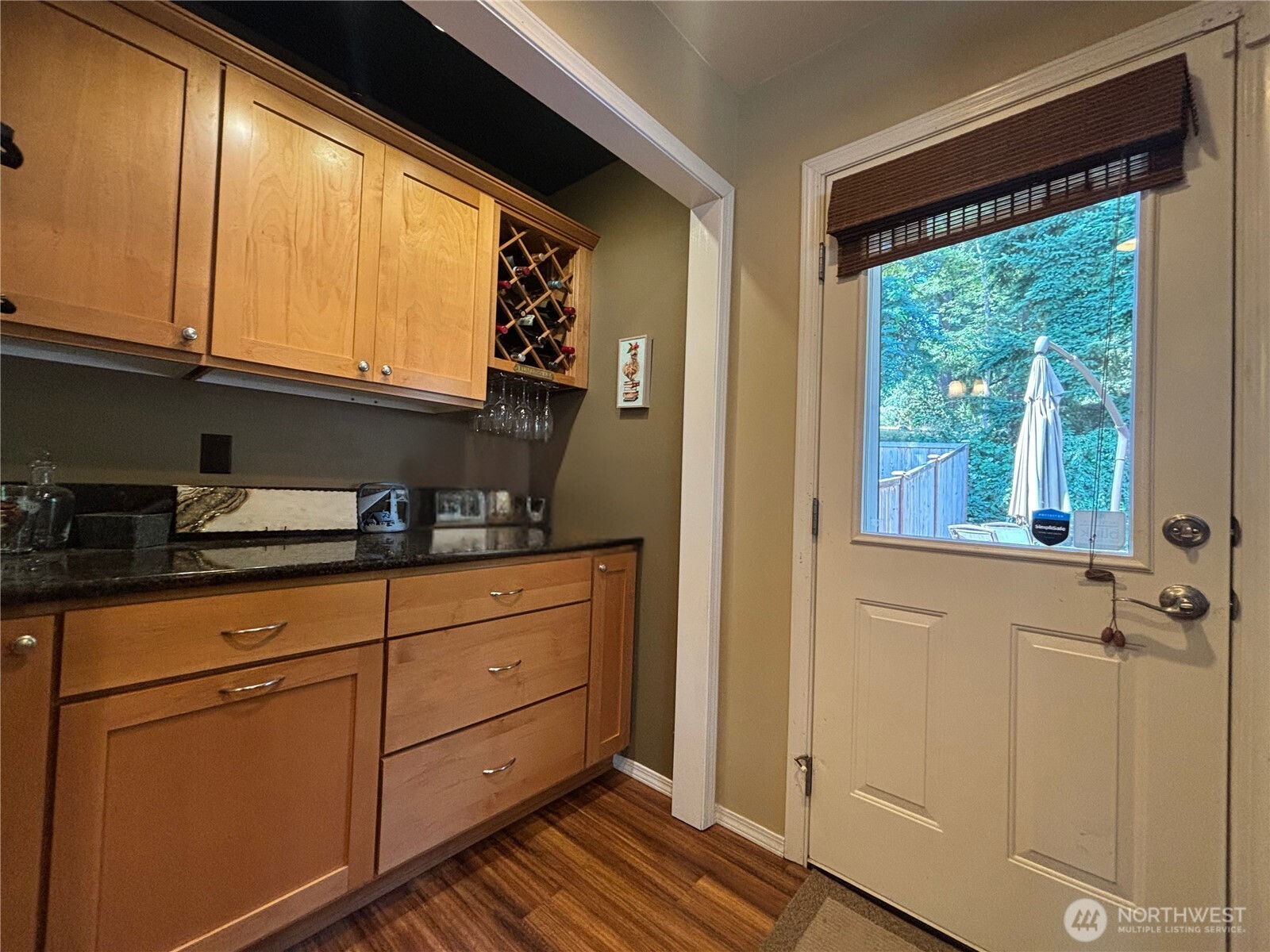 105 N Lafayette Avenue Property Photo 8