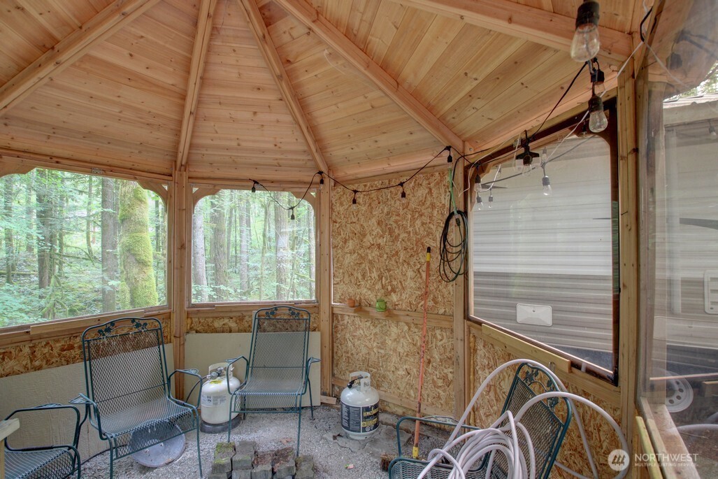 18 Wilderness Way Property Photo 4