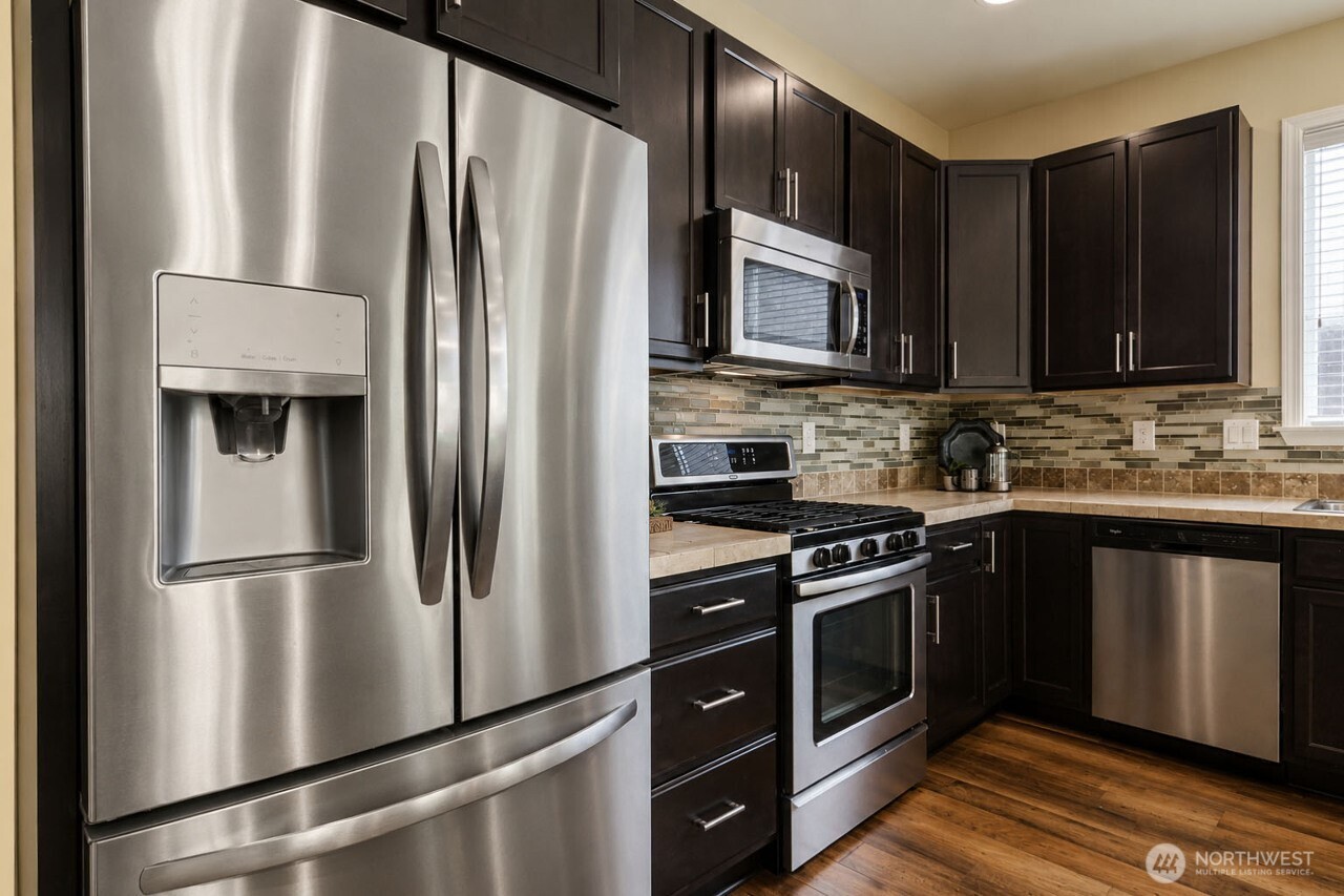 11244 Borgen Loop Property Photo 6