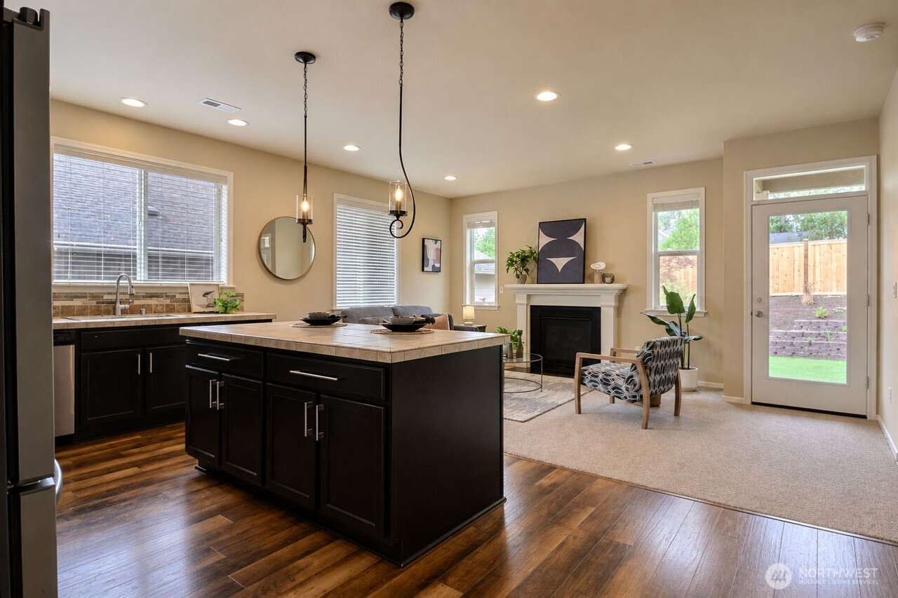 11244 Borgen Loop Property Photo 8