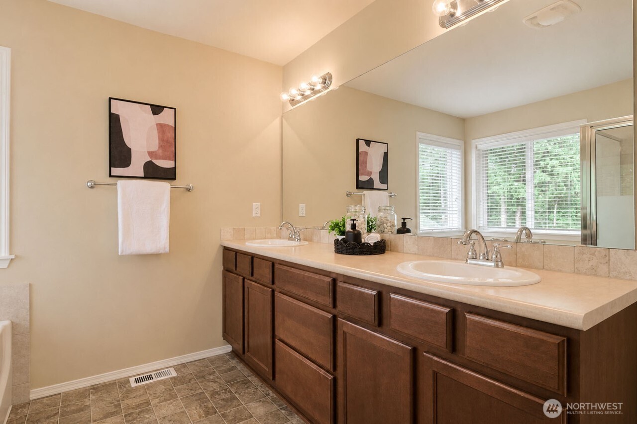 11244 Borgen Loop Property Photo 18