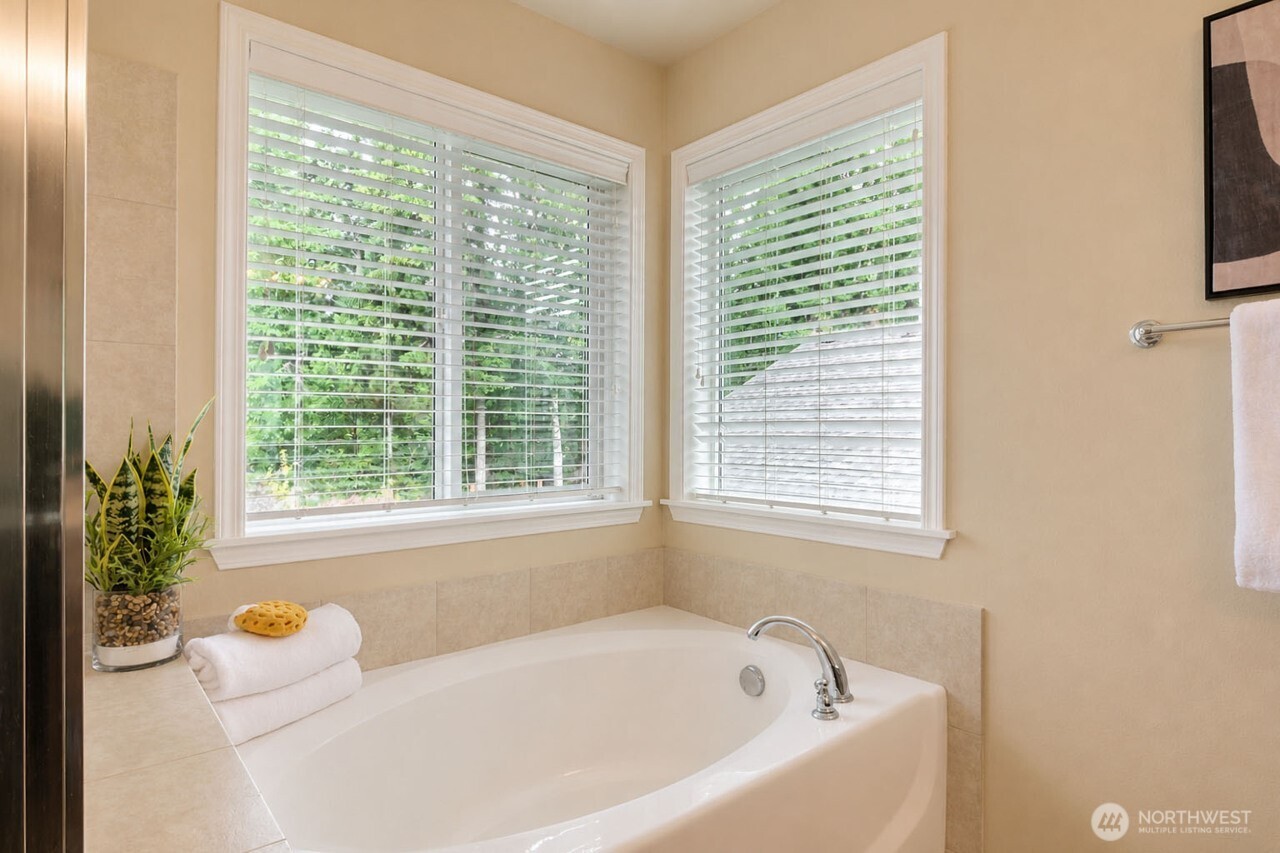 11244 Borgen Loop Property Photo 19