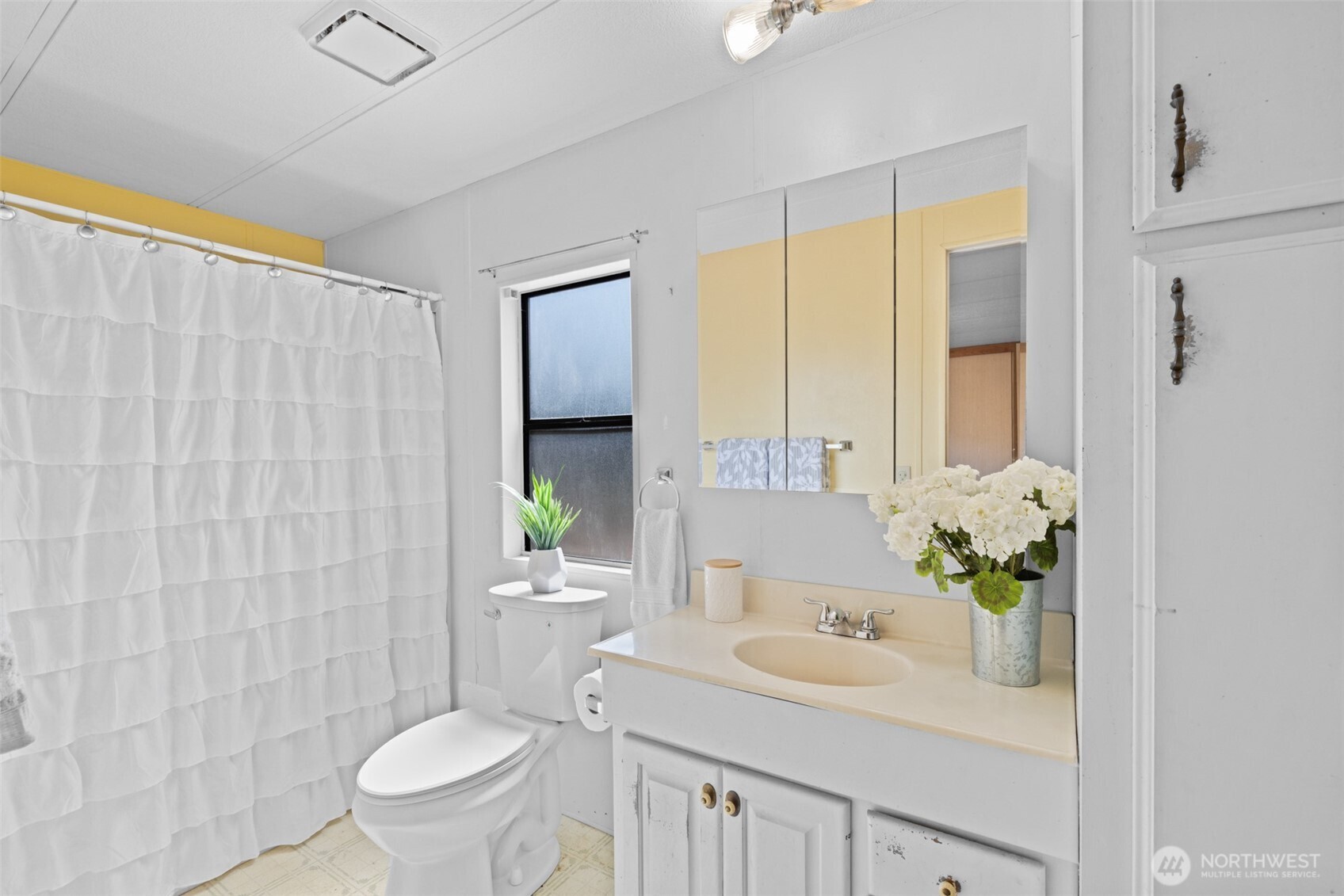 325 N 5th Avenue 38 Property Photo 19