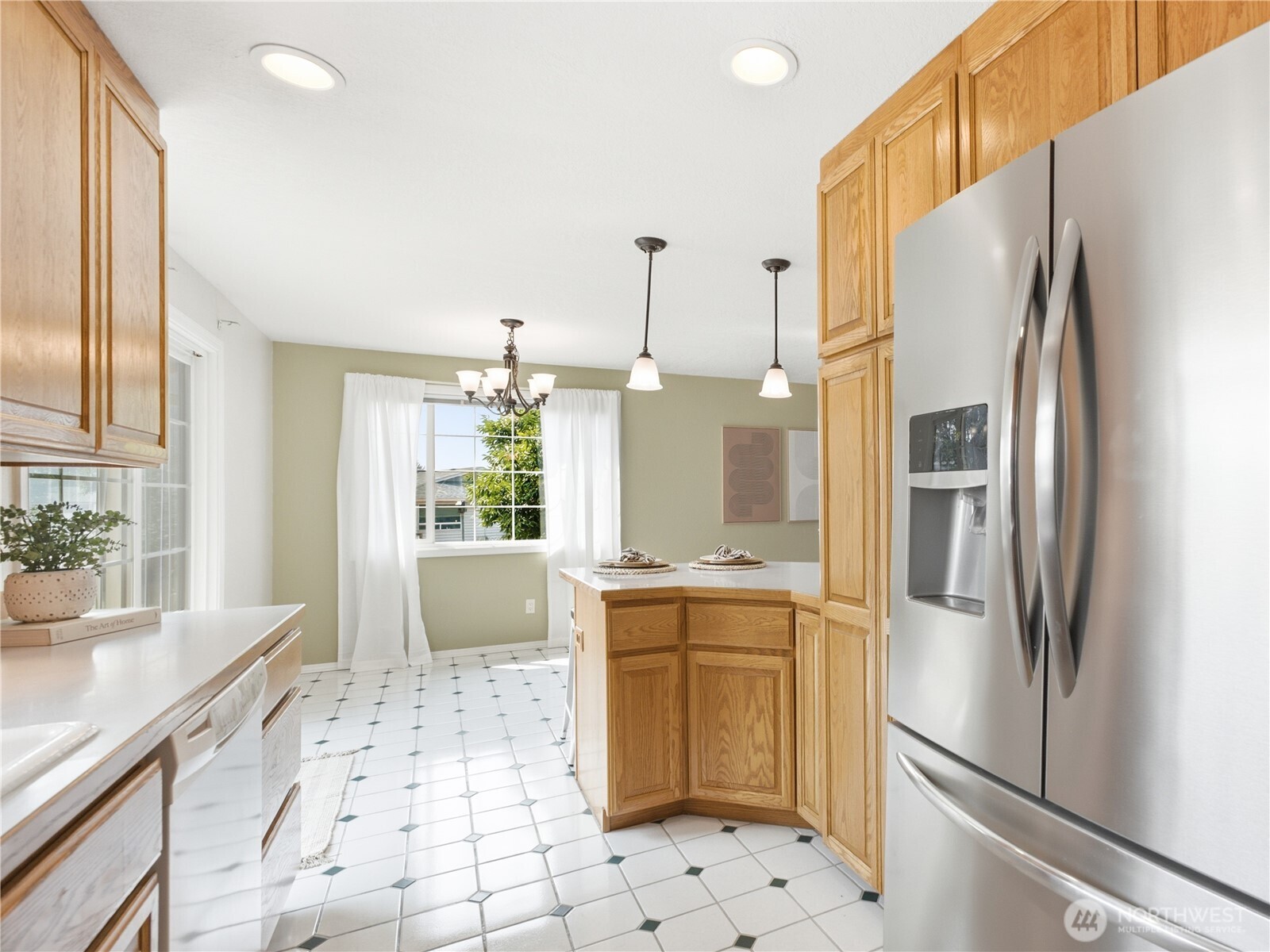 217 Ridgemont Drive Property Photo 14