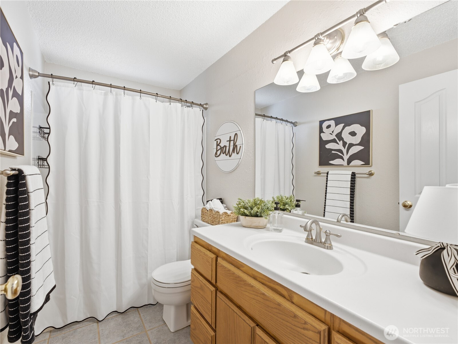 217 Ridgemont Drive Property Photo 17