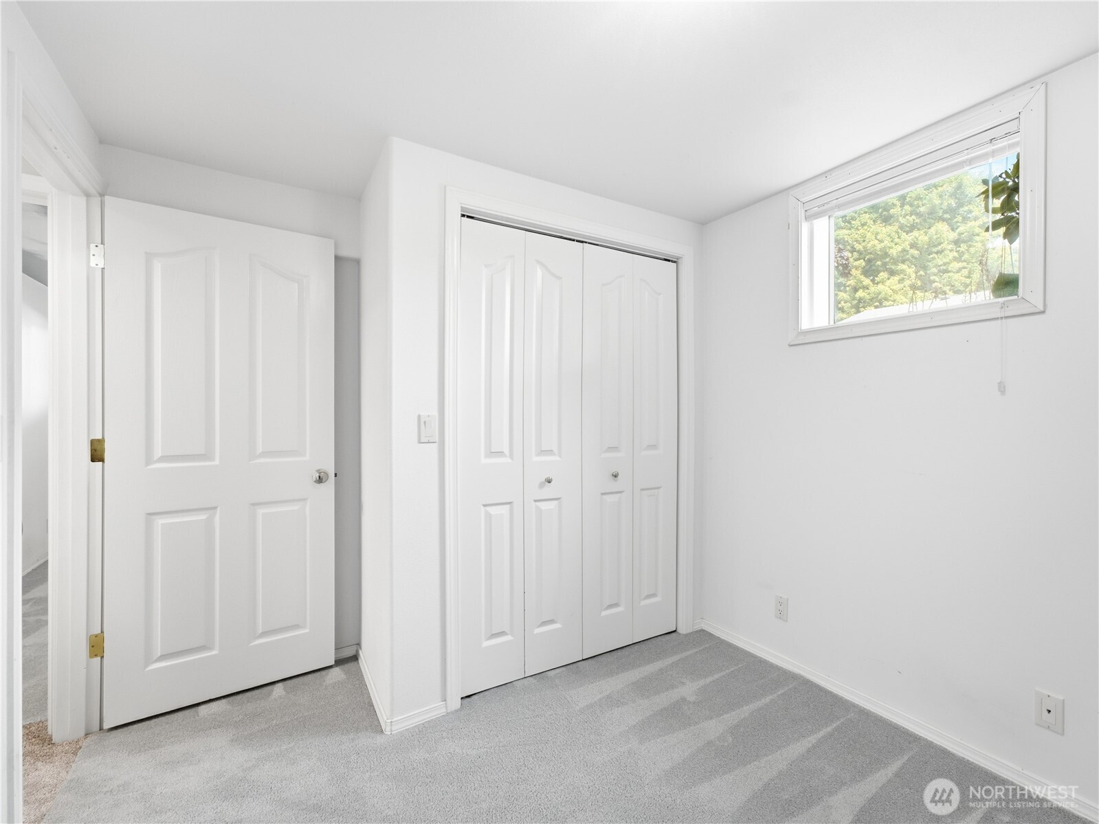217 Ridgemont Drive Property Photo 27
