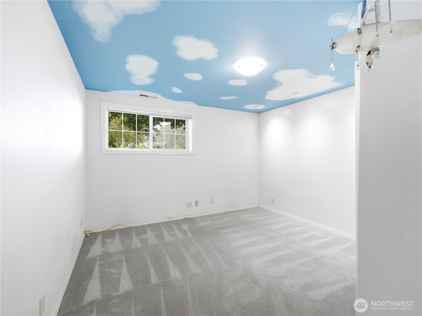 217 Ridgemont Drive Property Photo 28