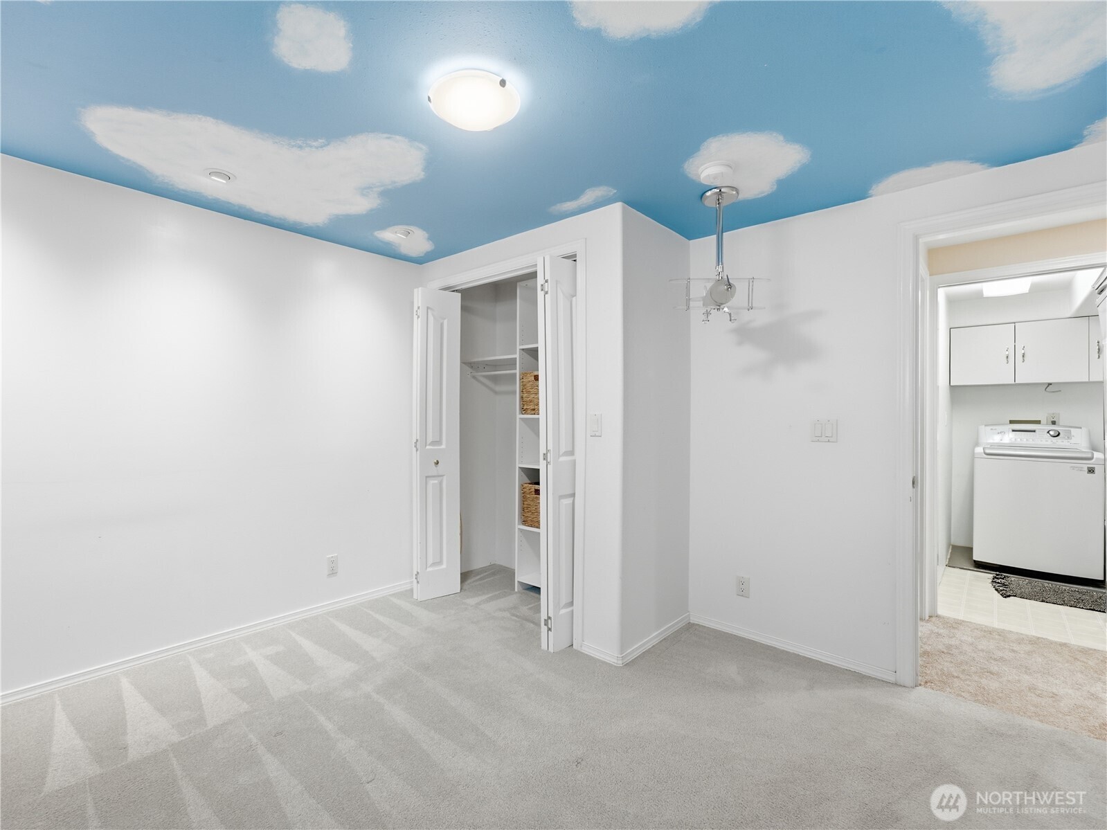 217 Ridgemont Drive Property Photo 30
